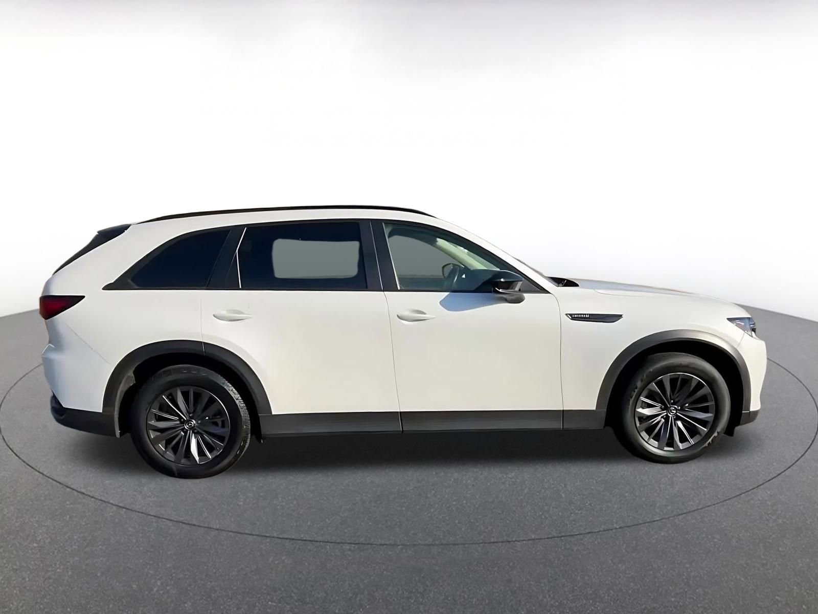 Thumbnail: 2025 Mazda CX-70 - 16