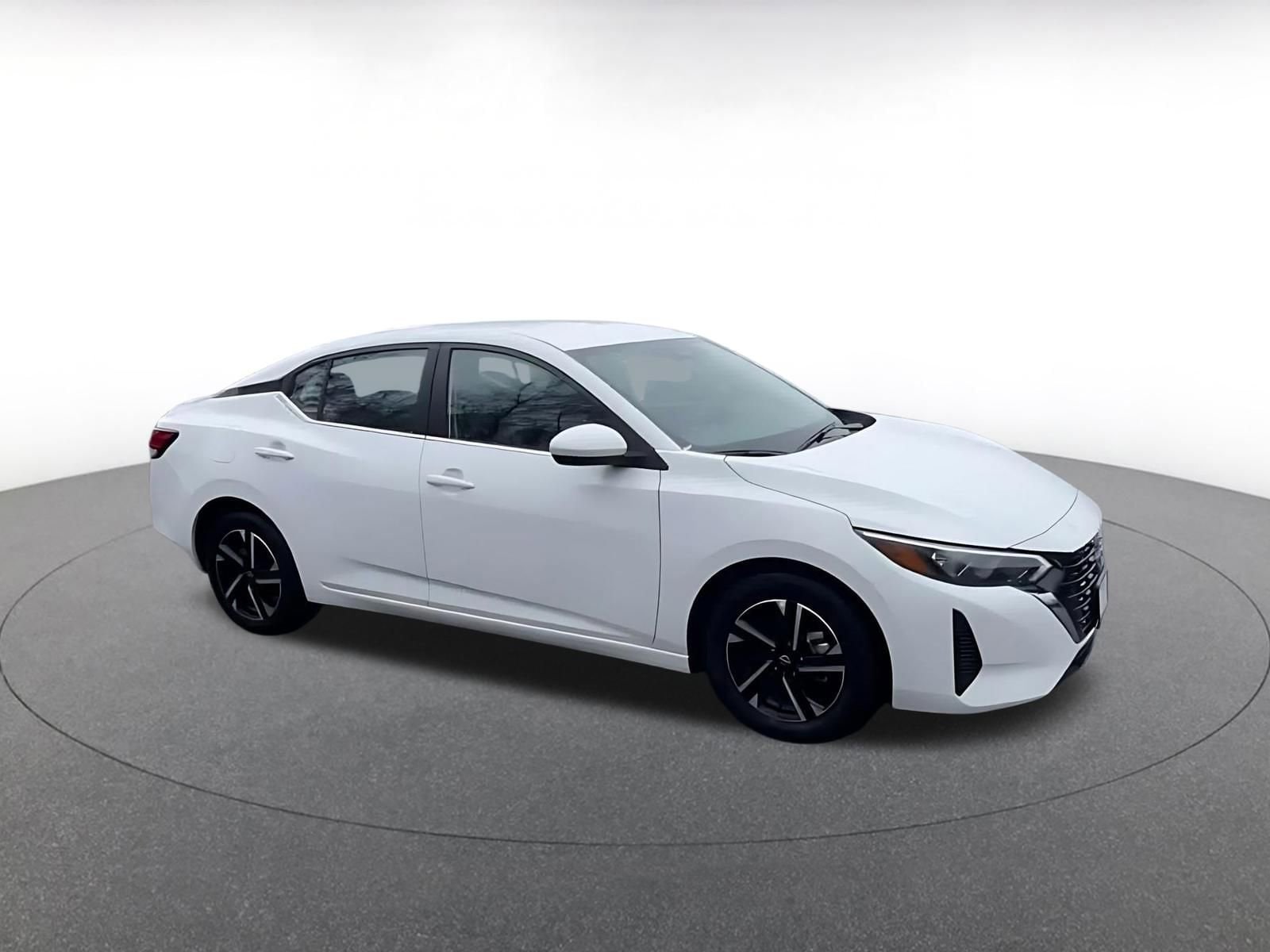 Thumbnail: 2025 Nissan Sentra - 2