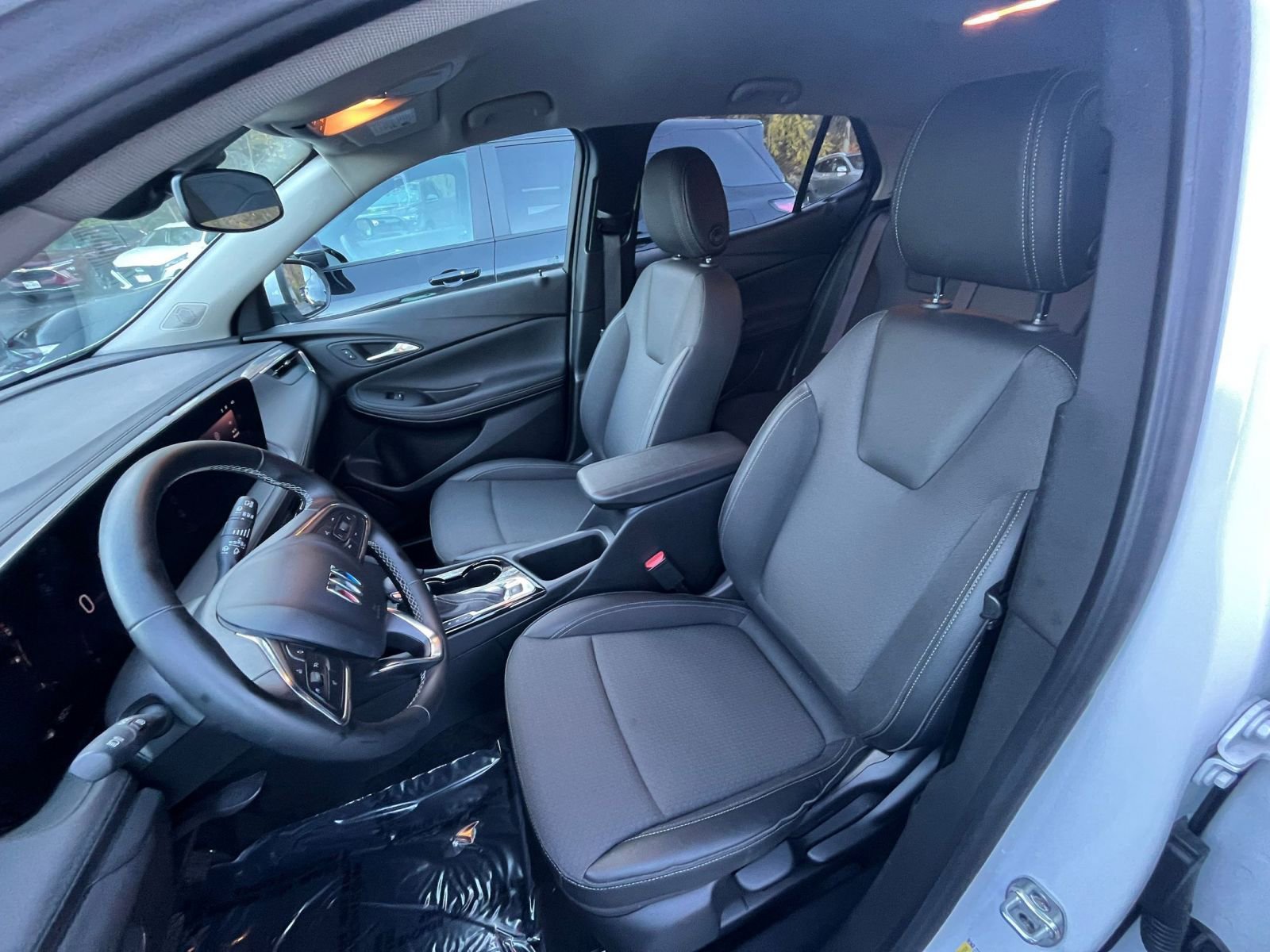 Thumbnail: 2025 Buick Encore GX - 32