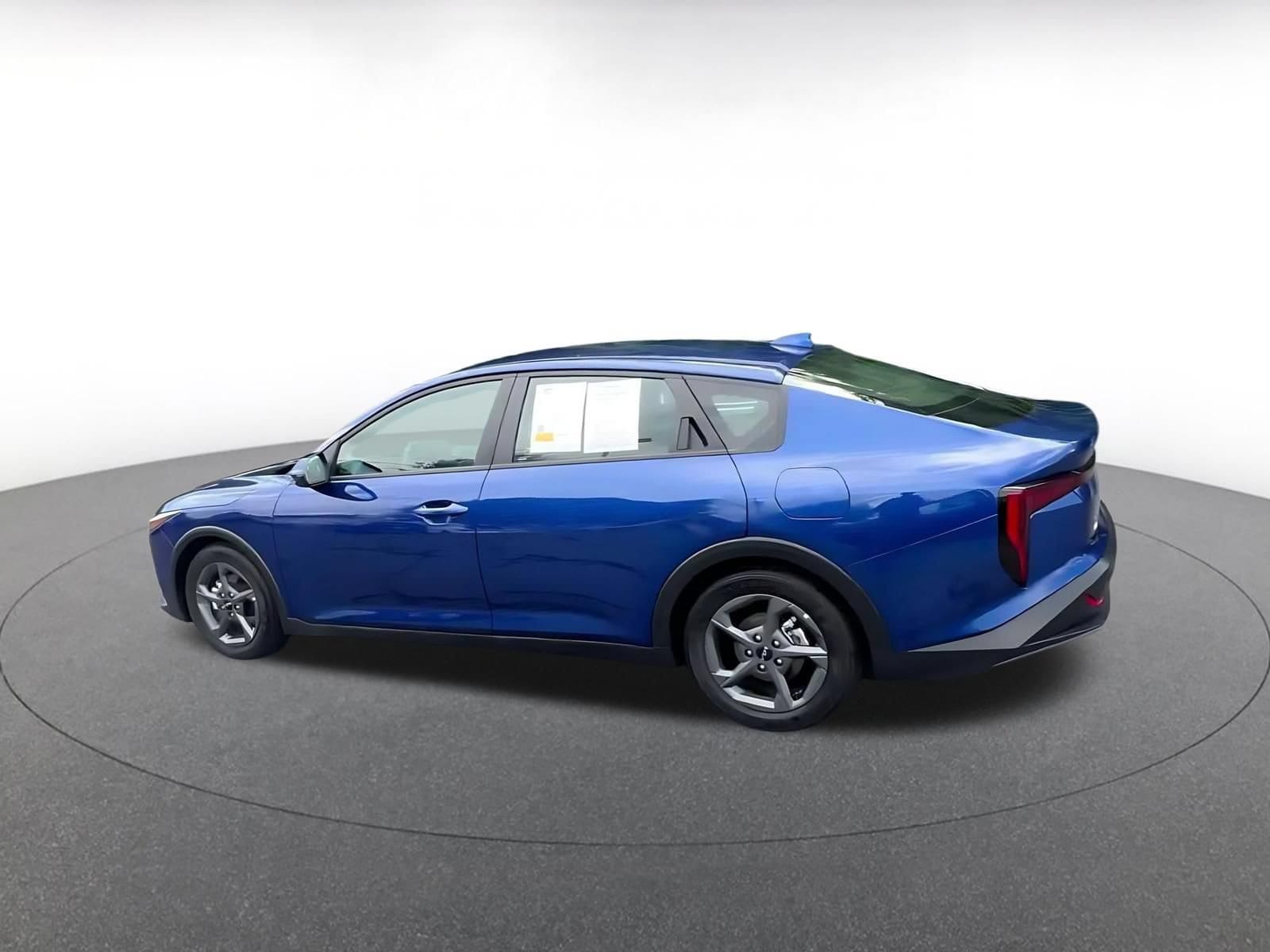 Thumbnail: 2026 Kia K4 - 10