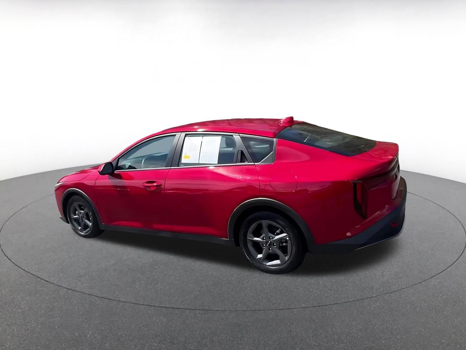 Thumbnail: 2025 Kia K4 - 10