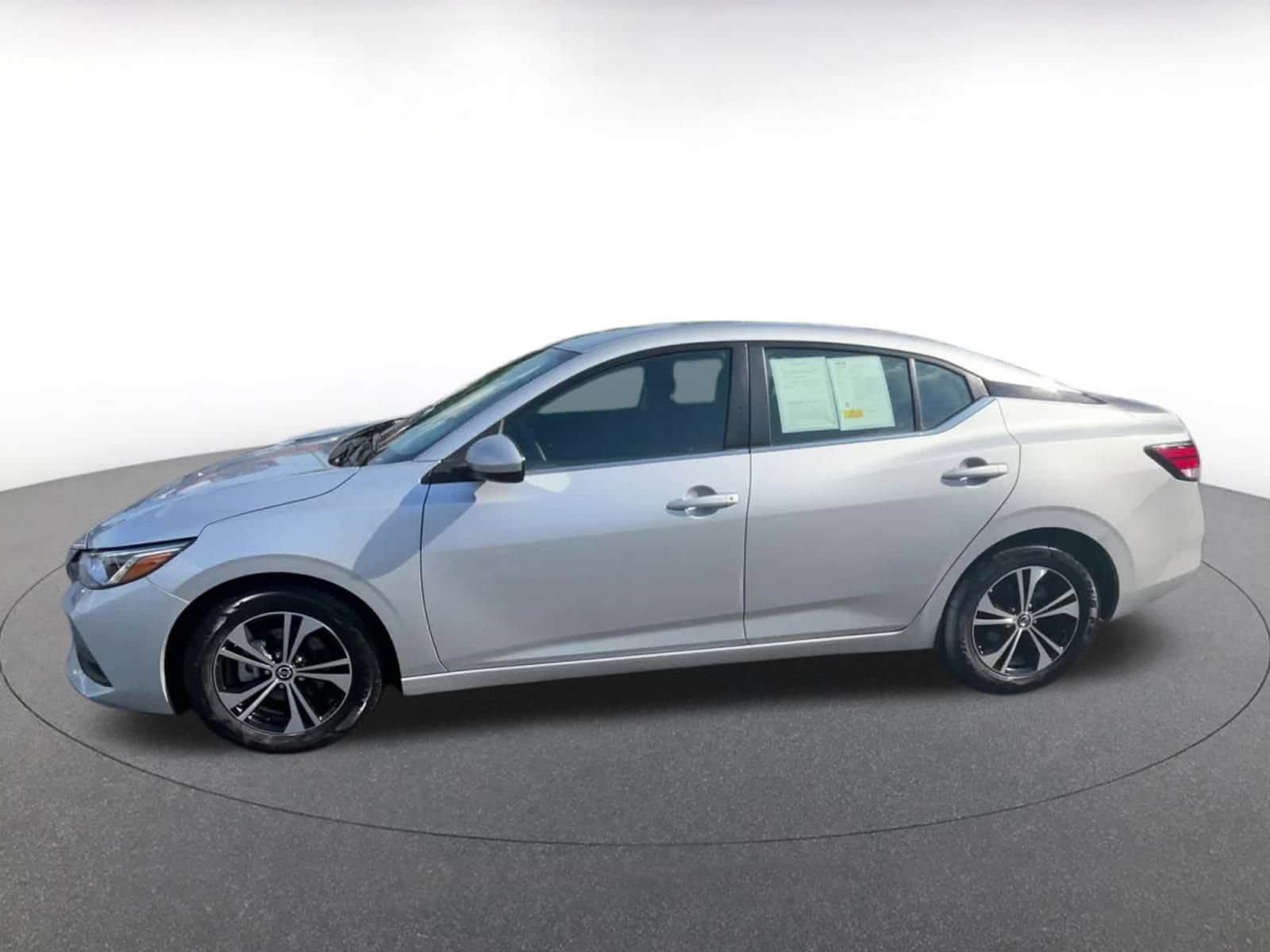 Thumbnail: 2023 Nissan Sentra - 8