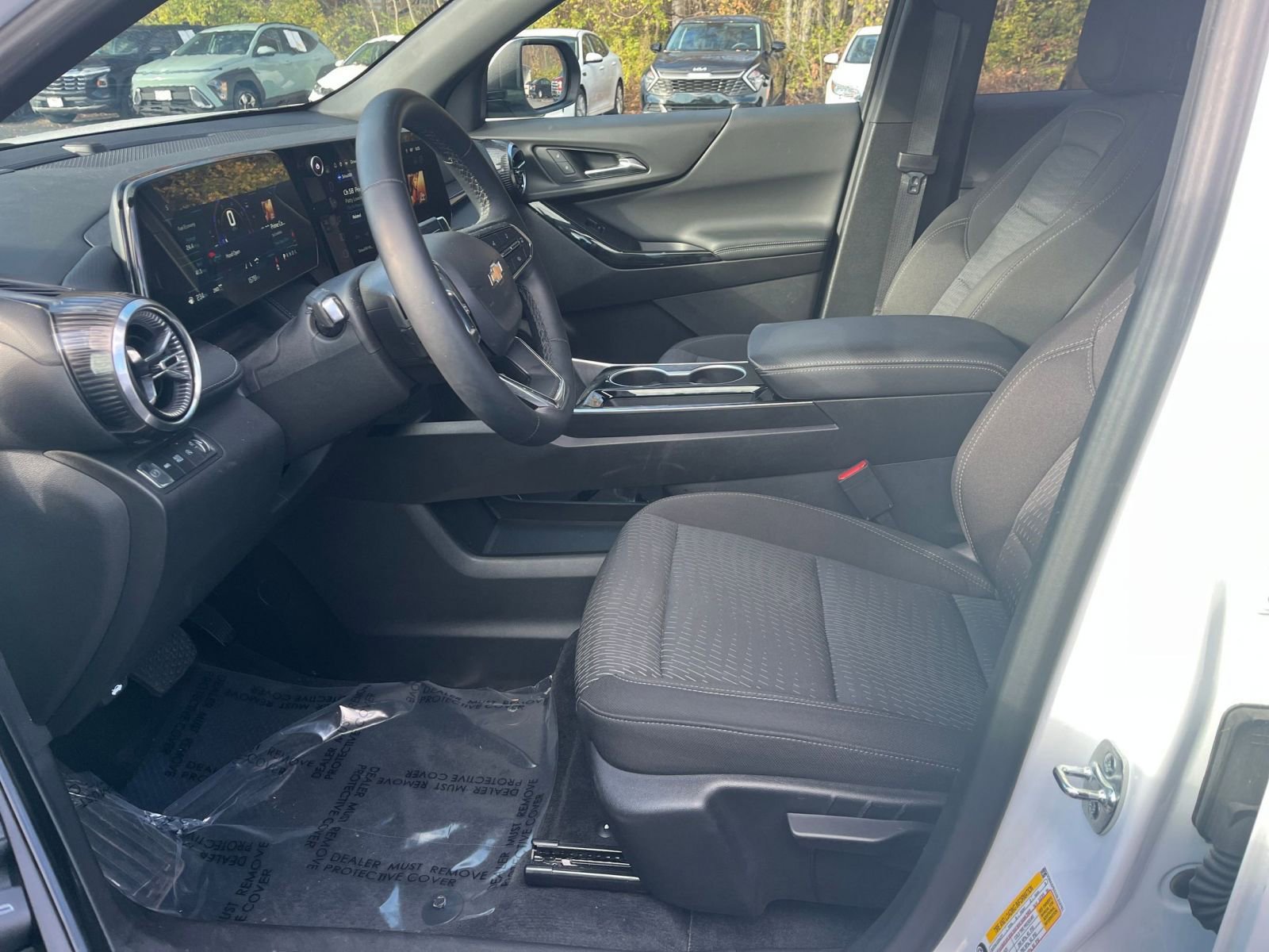 Thumbnail: 2025 Chevrolet Equinox - 21