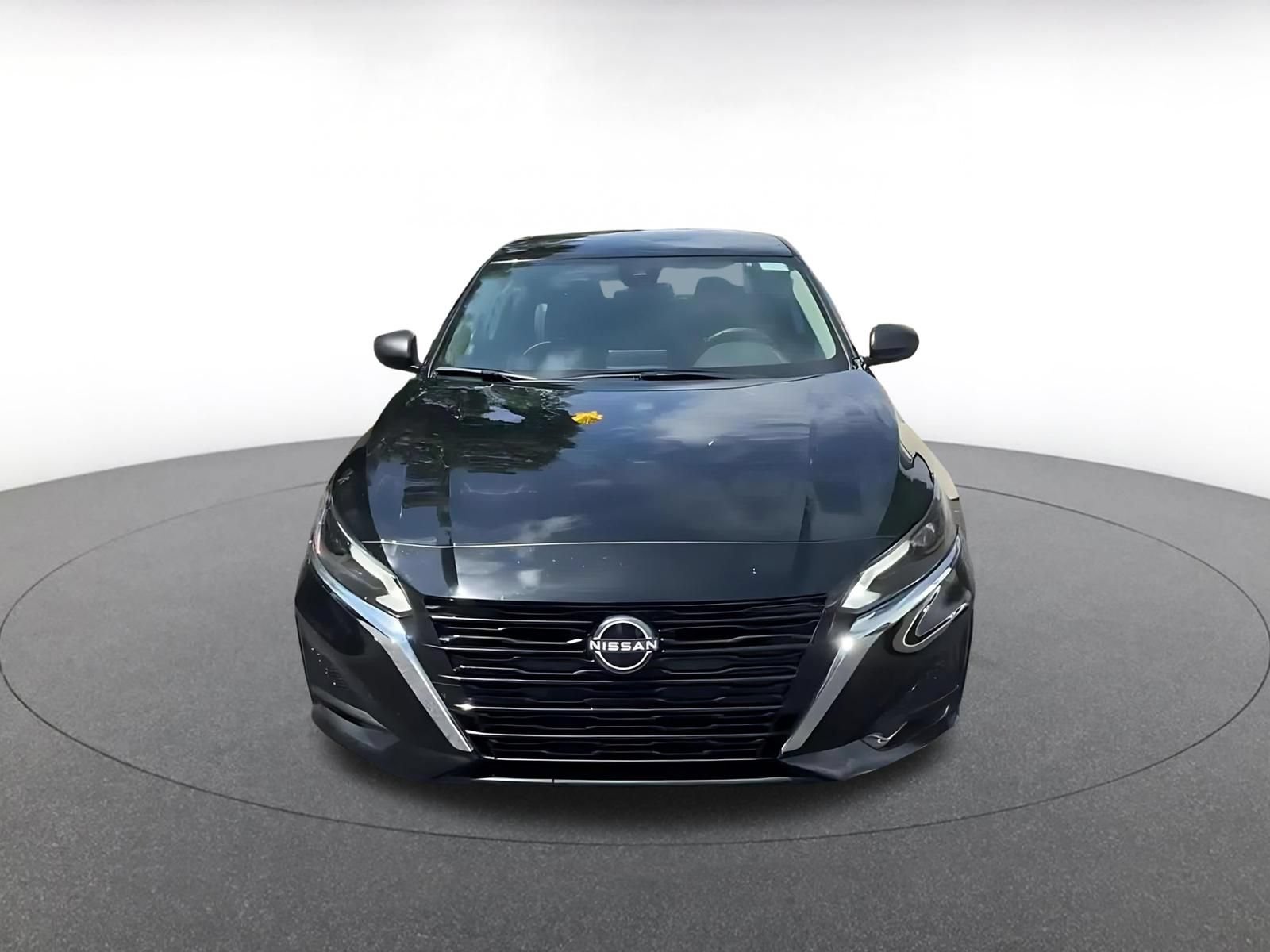 Thumbnail: 2025 Nissan Altima - 4