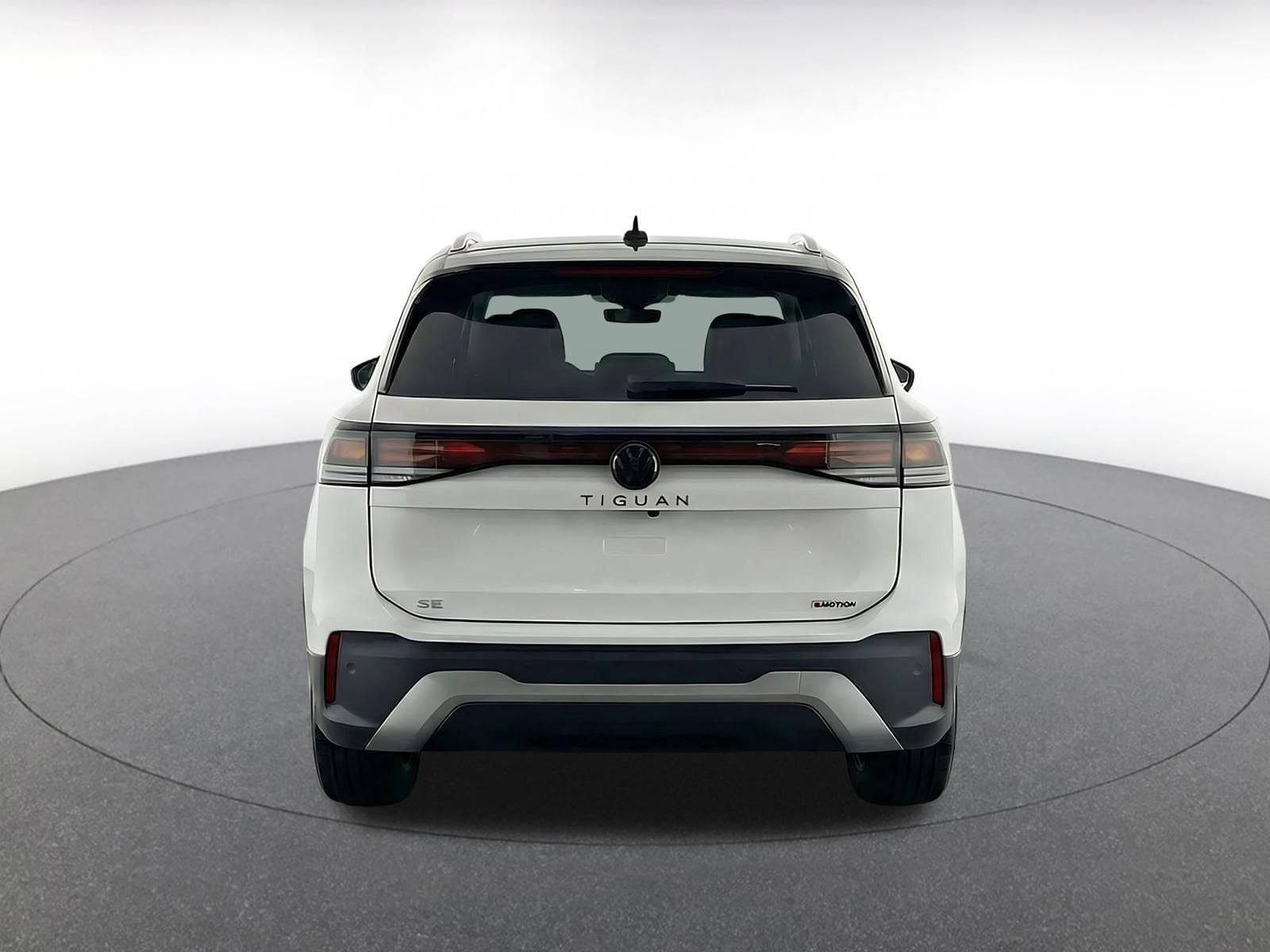 Thumbnail: 2026 Volkswagen Tiguan - 7