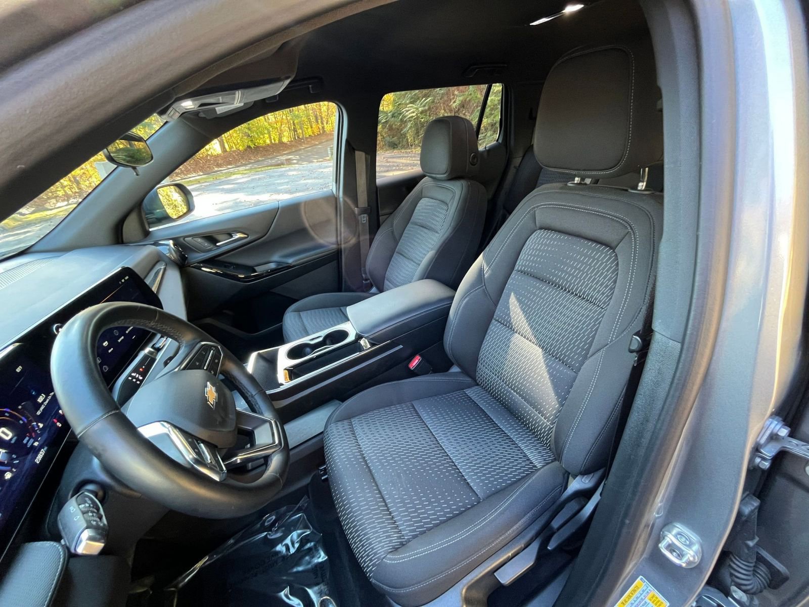 Thumbnail: 2025 Chevrolet Equinox - 32