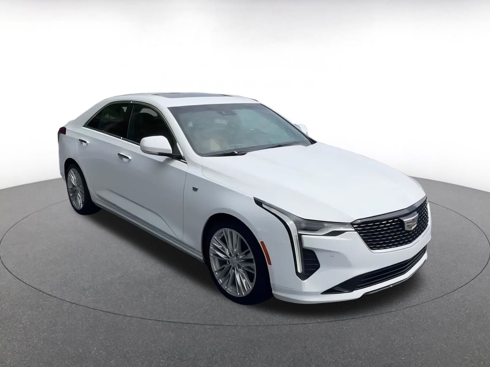 Thumbnail: 2023 Cadillac CT4 - 3