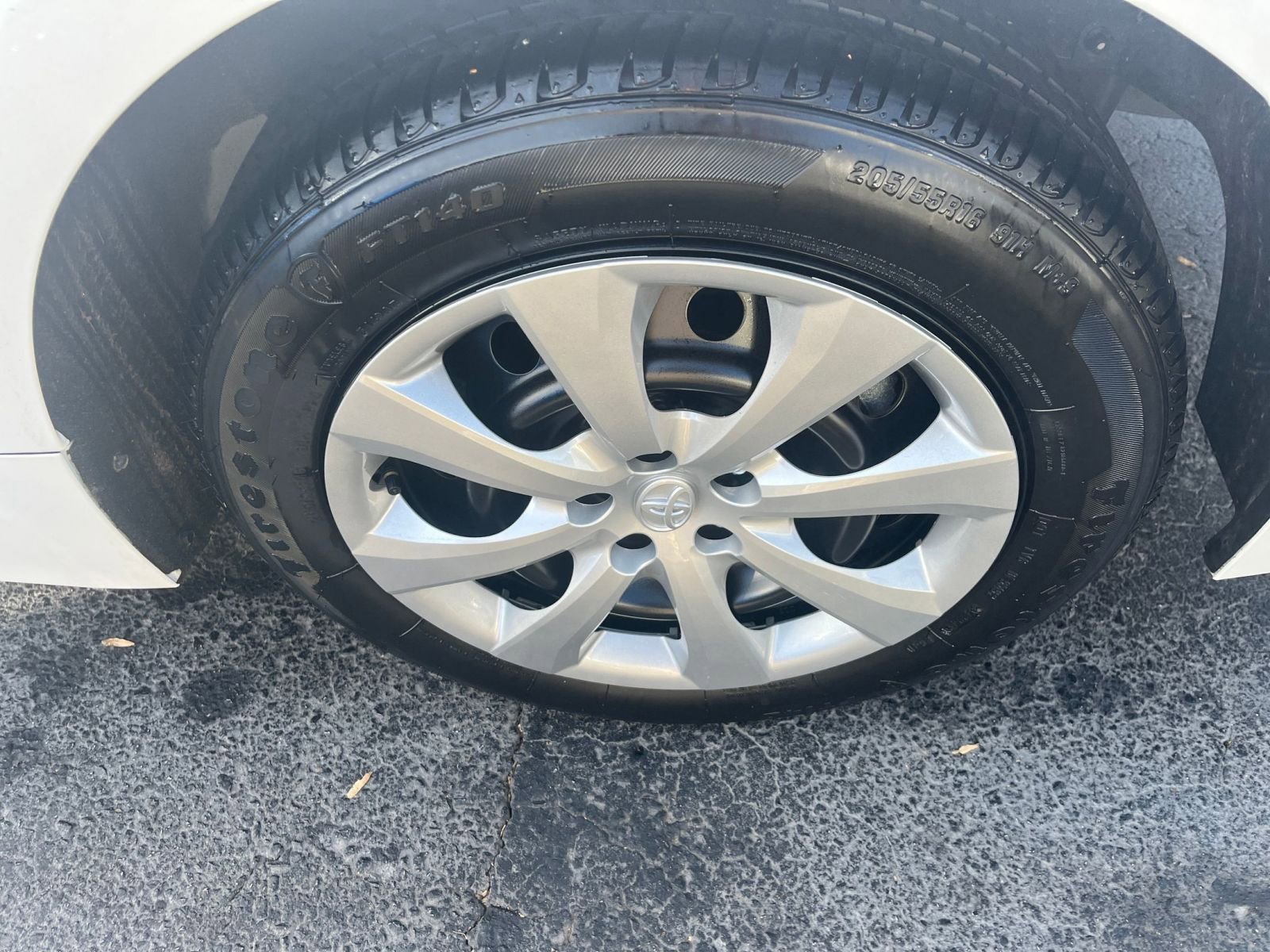 Thumbnail: 2025 Toyota Corolla - 23