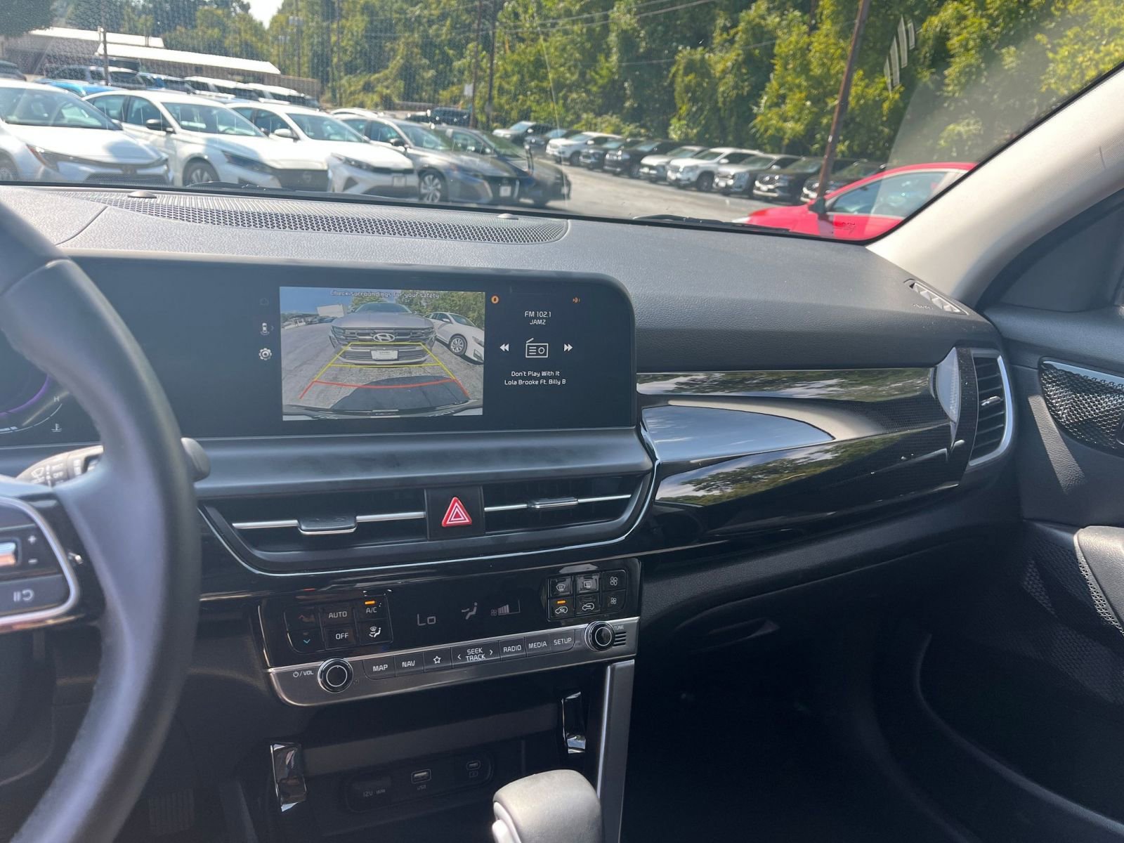 Thumbnail: 2025 Kia Seltos - 17