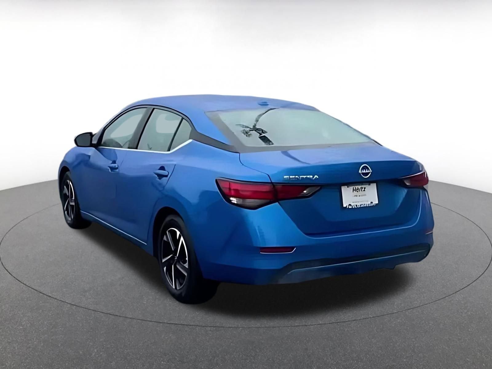 Thumbnail: 2025 Nissan Sentra - 11