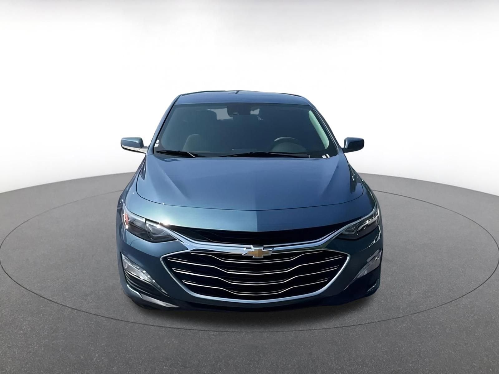 Thumbnail: 2024 Chevrolet Malibu - 5
