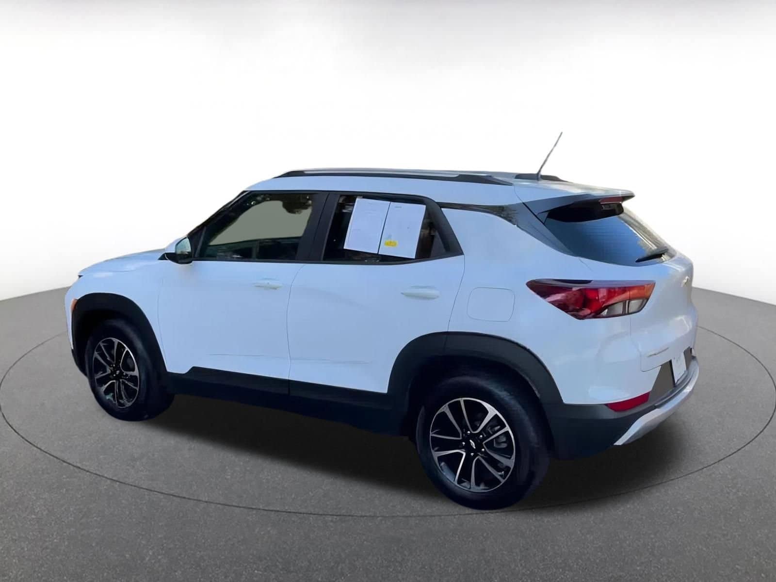 Thumbnail: 2025 Chevrolet TrailBlazer - 10