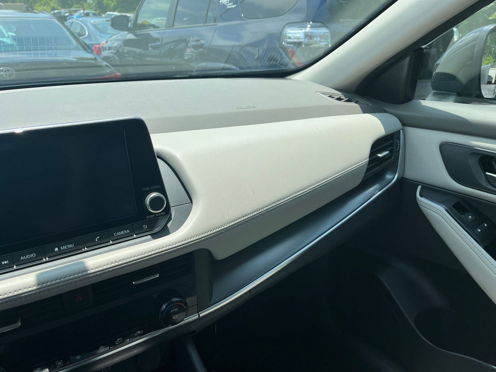 2024 Nissan Rogue SV 29