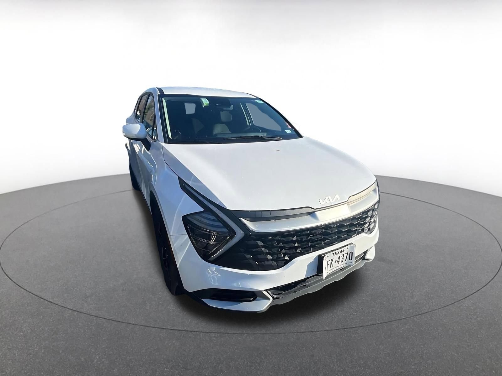 Thumbnail: 2025 Kia Sportage - 3