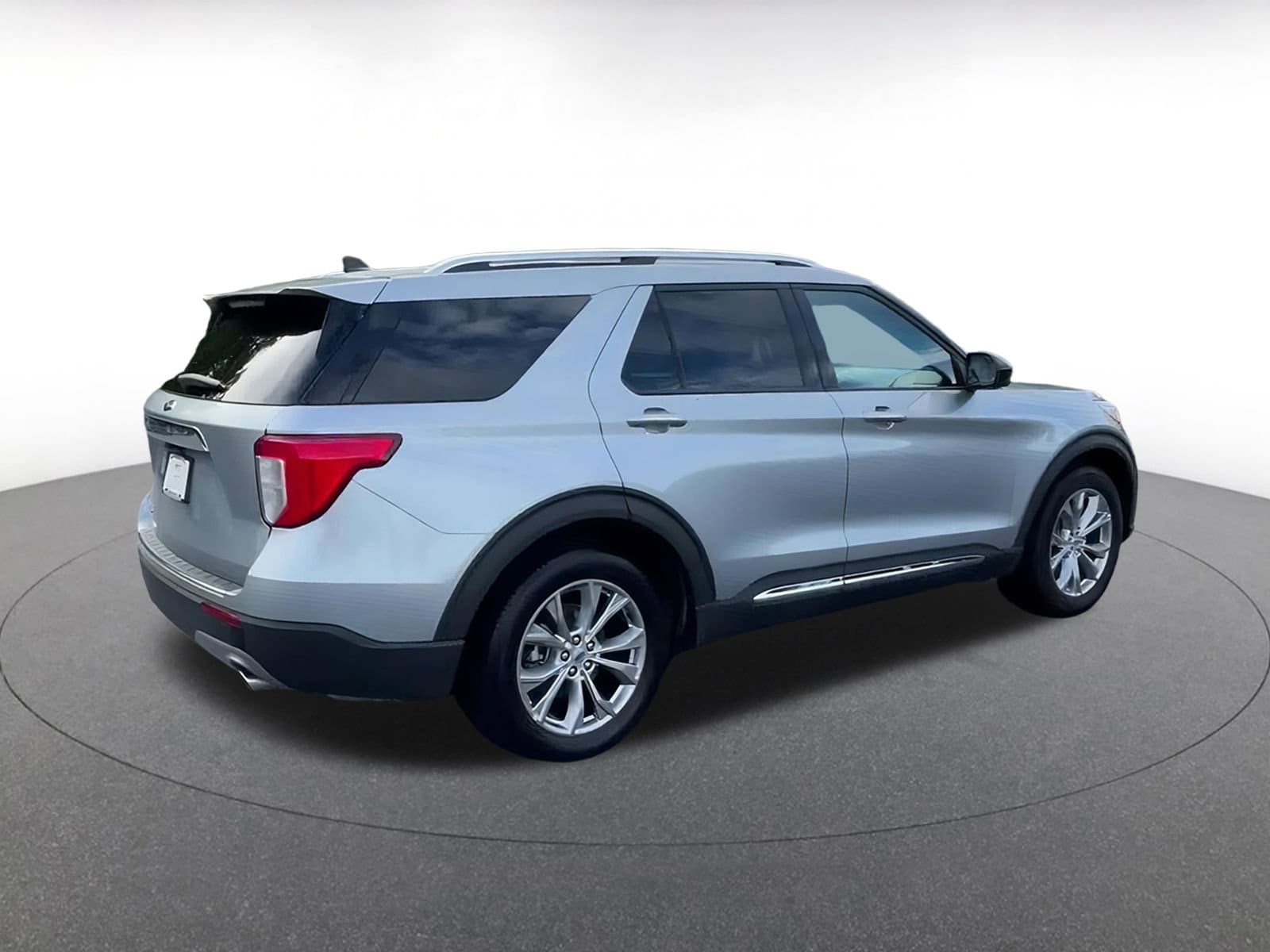 Thumbnail: 2024 Ford Explorer - 15