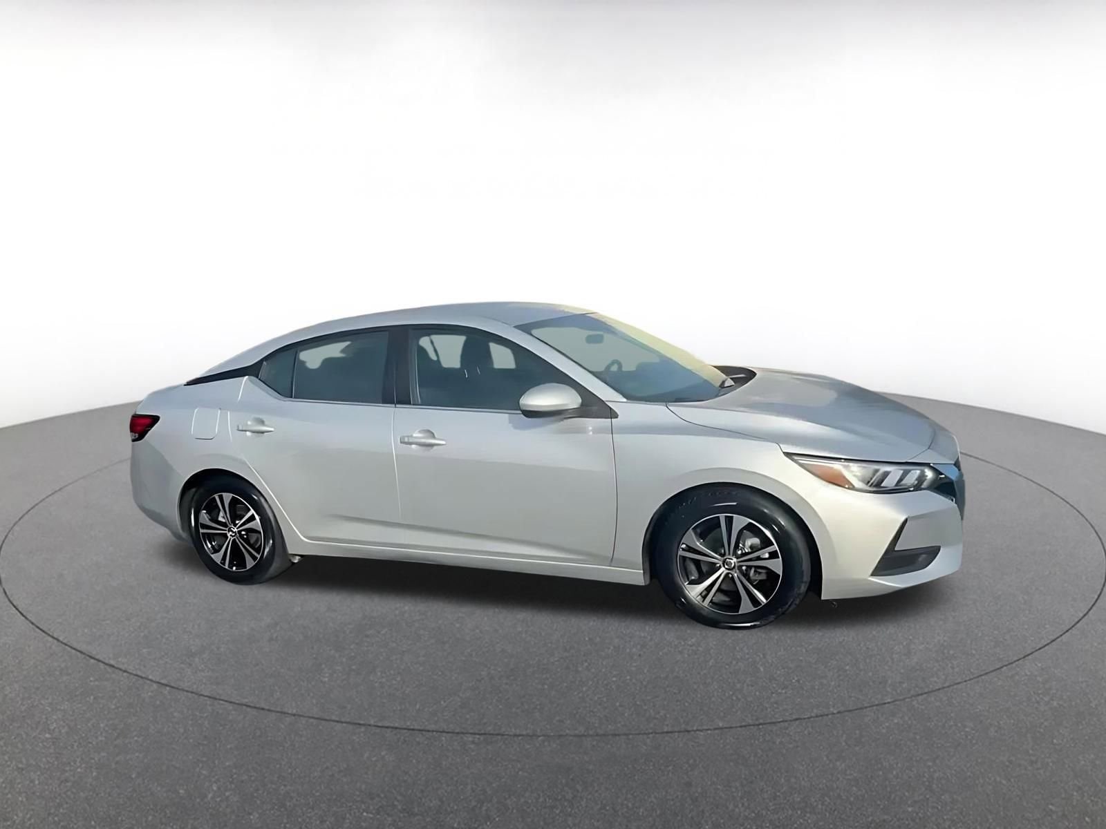 Thumbnail: 2023 Nissan Sentra - 2