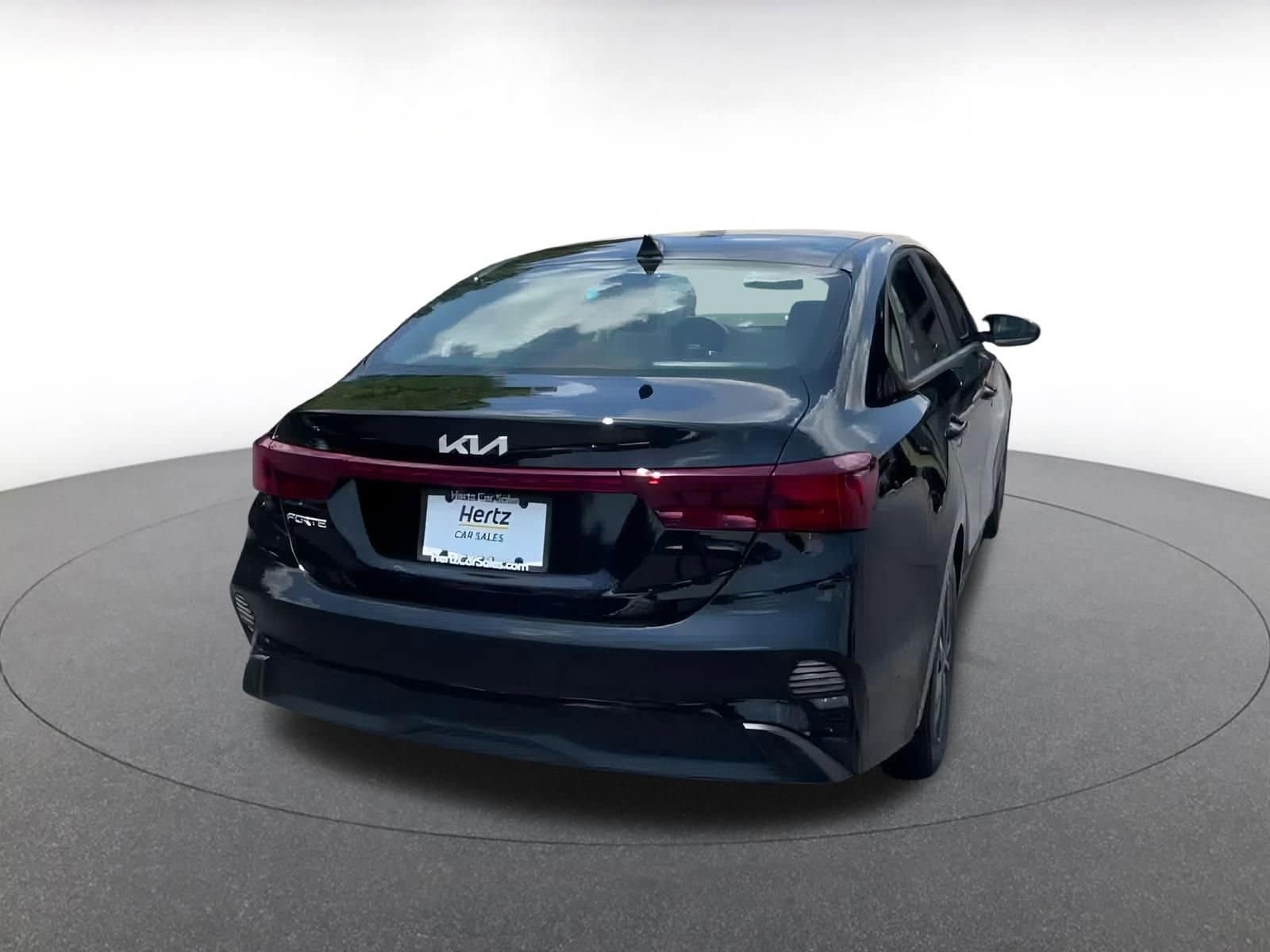 Thumbnail: 2024 Kia Forte - 13