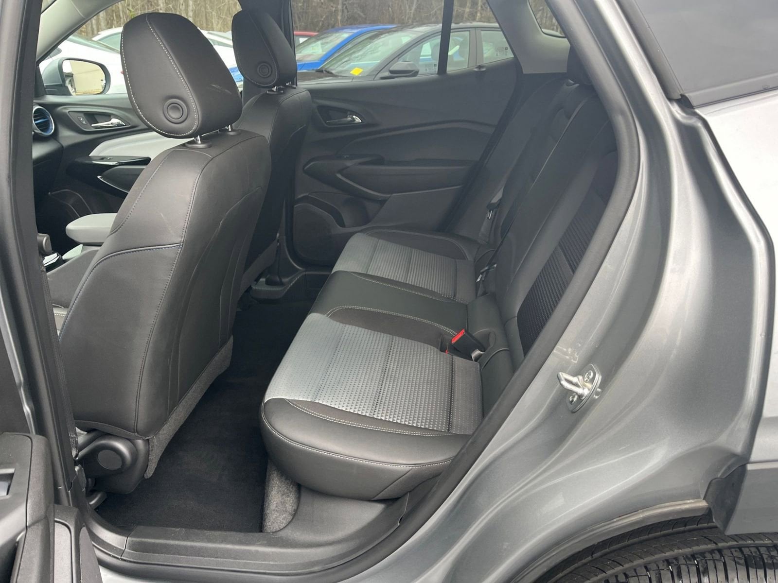 Thumbnail: 2025 Chevrolet Trax - 20