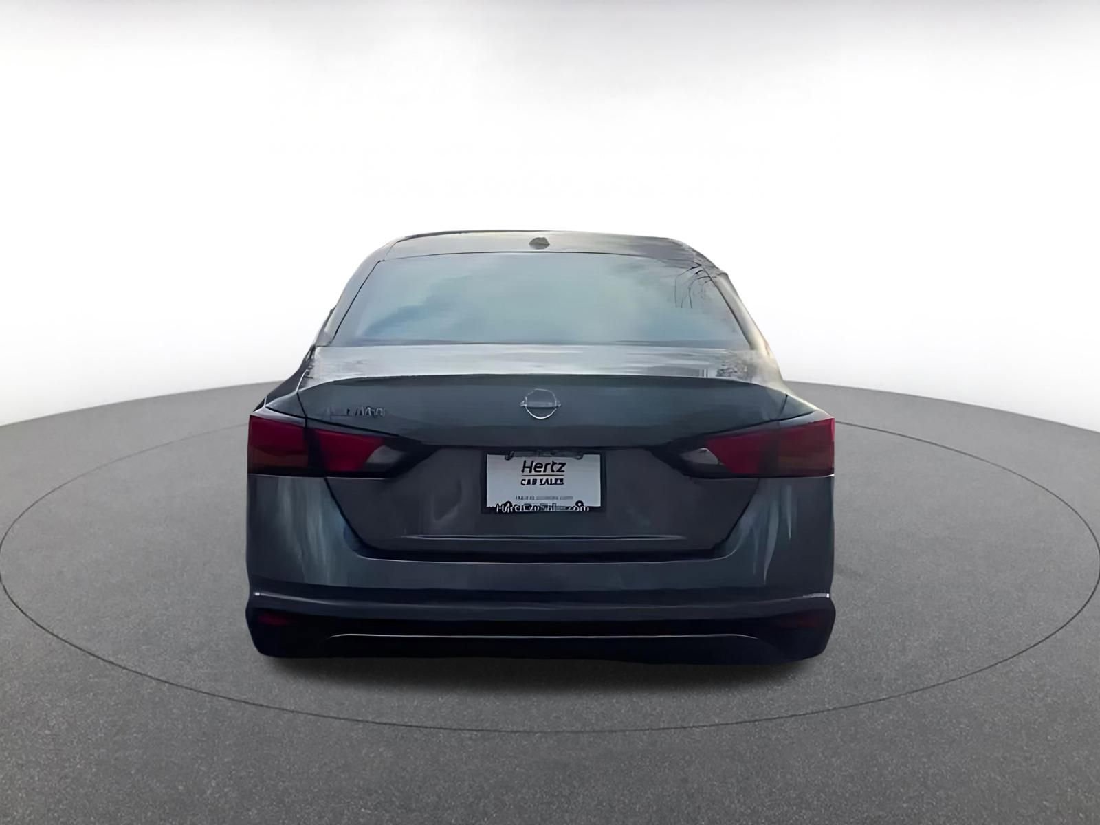 Thumbnail: 2025 Nissan Altima - 12