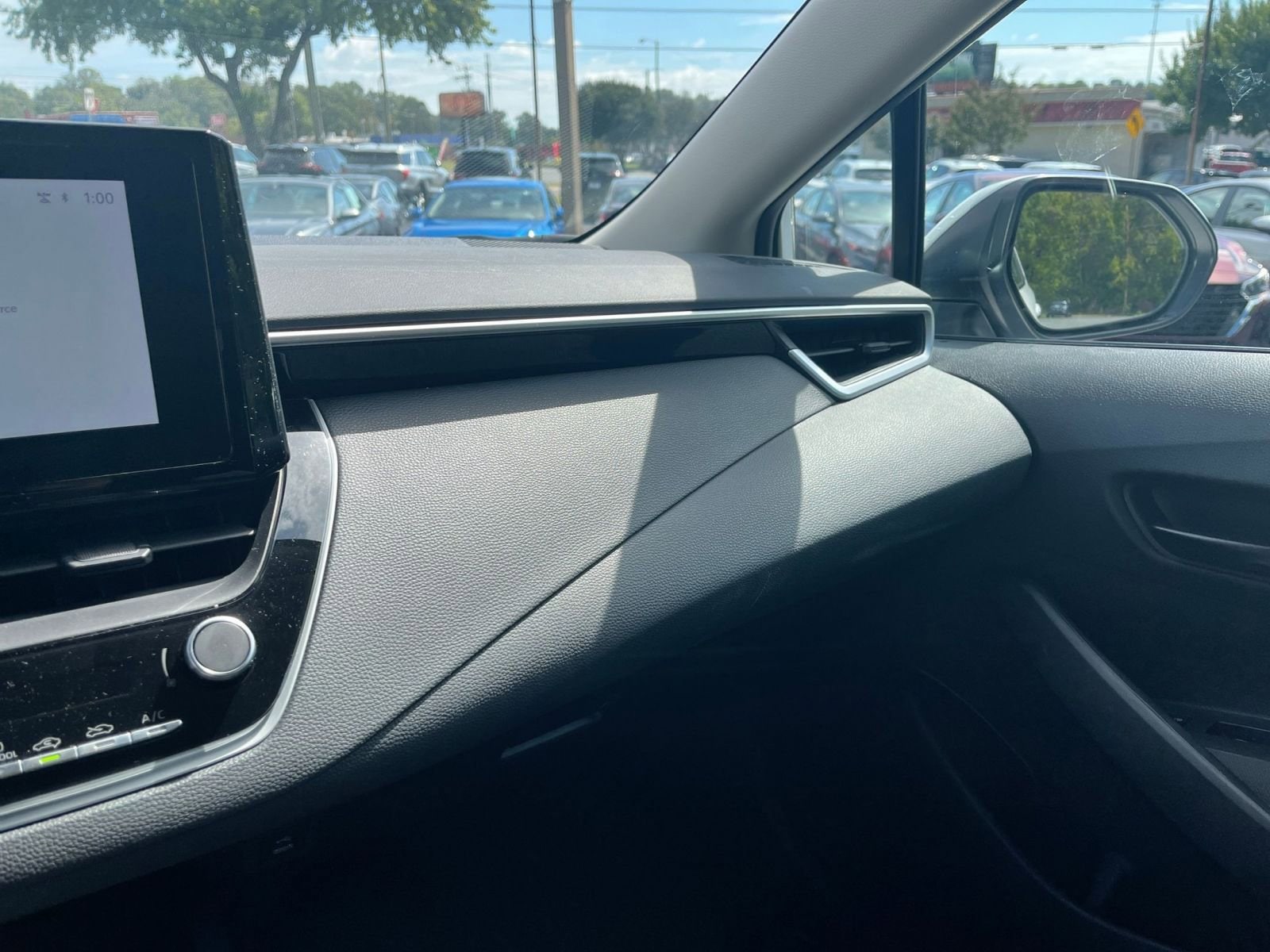 Thumbnail: 2024 Toyota Corolla - 29