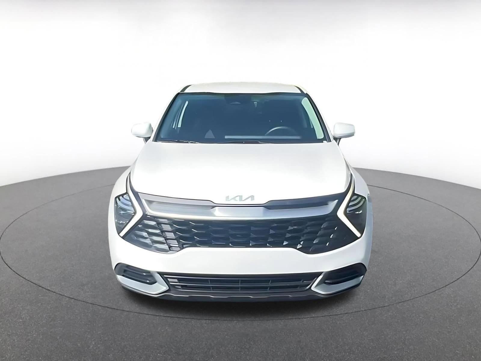 Thumbnail: 2025 Kia Sportage - 4