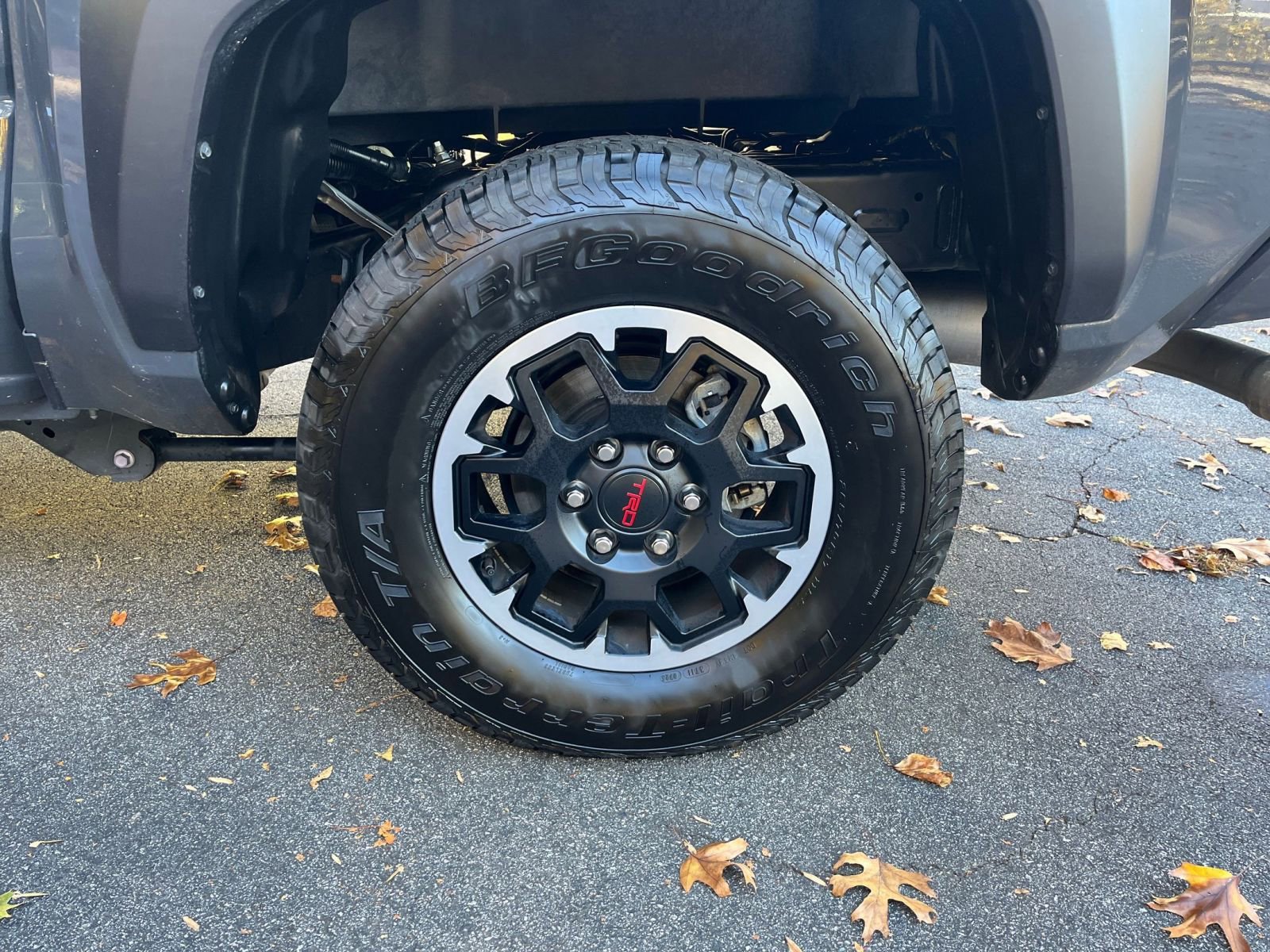 Thumbnail: 2025 Toyota Tacoma - 25