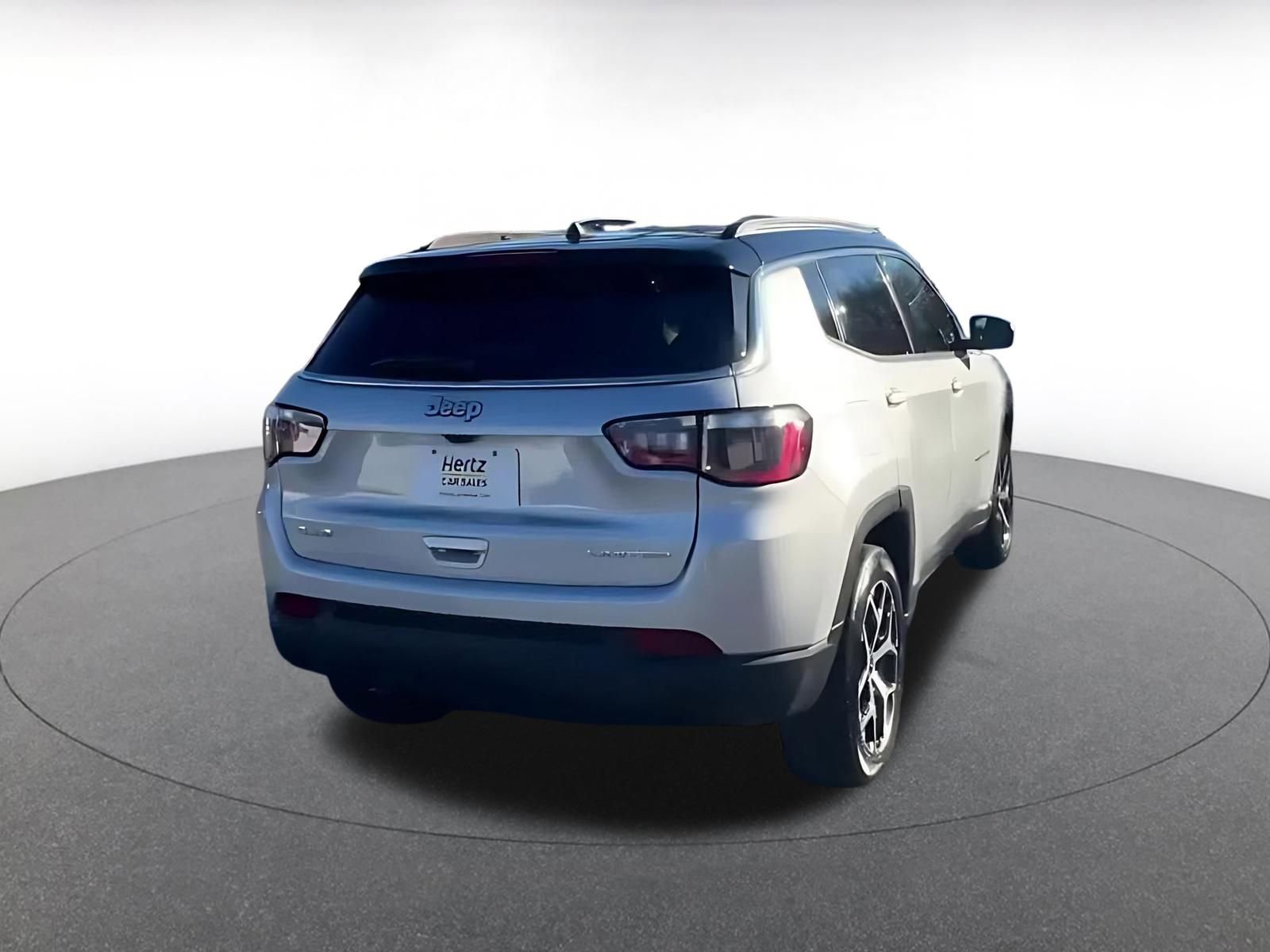 Thumbnail: 2025 Jeep Compass - 15