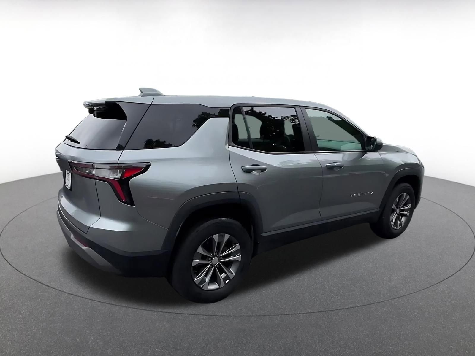 Thumbnail: 2025 Chevrolet Equinox - 15