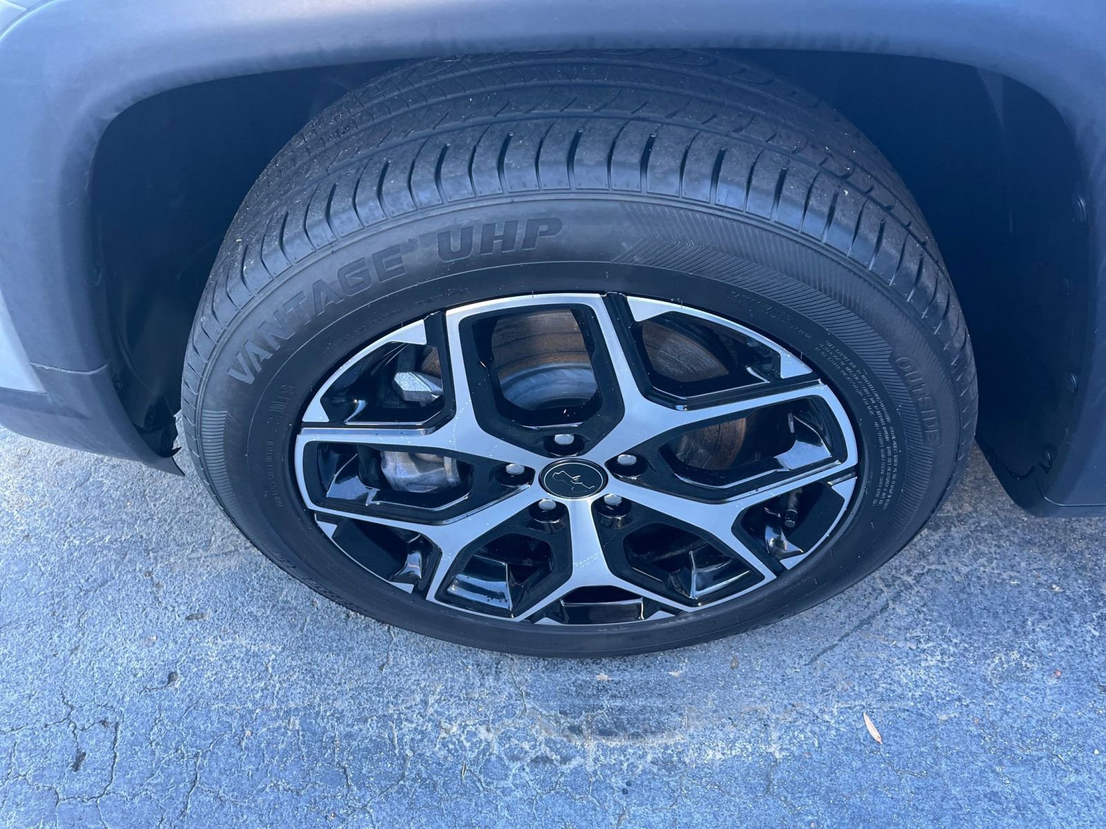 Thumbnail: 2025 Jeep Compass - 24