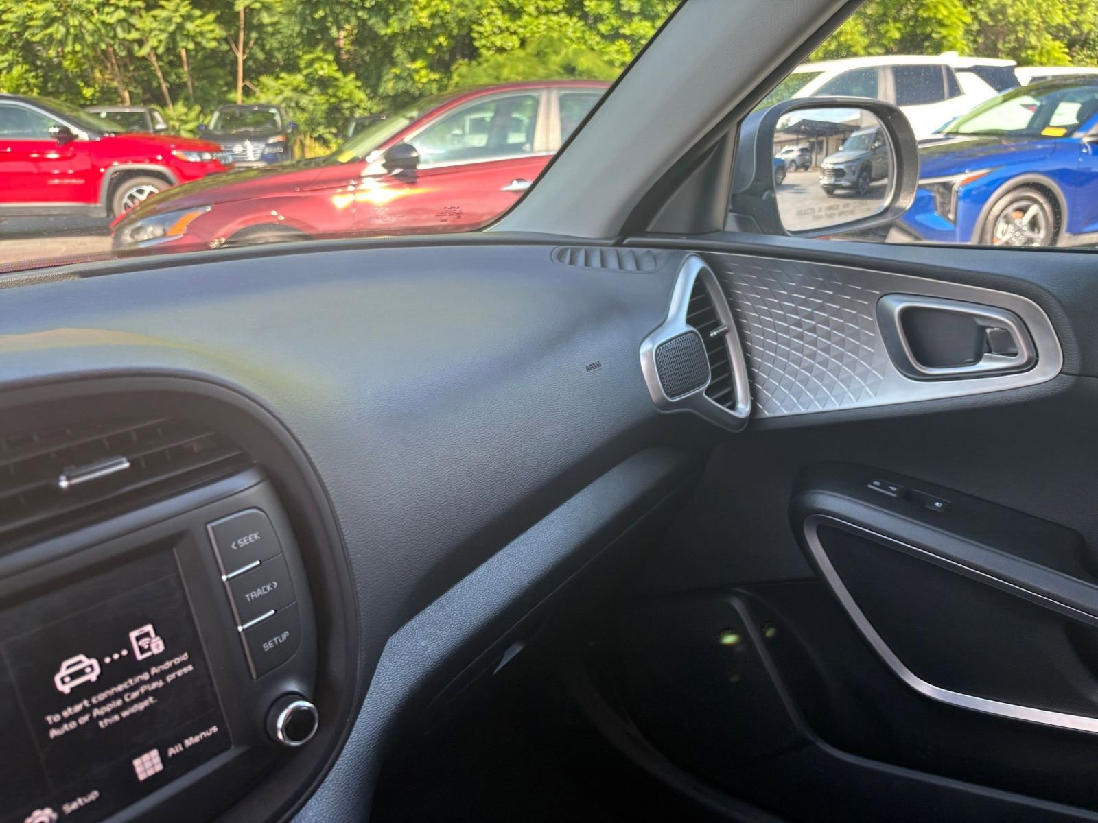 Thumbnail: 2025 Kia Soul - 30