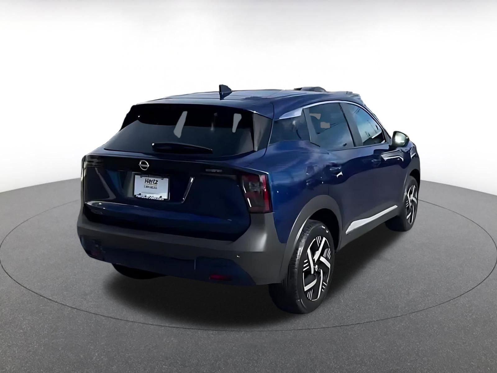 Thumbnail: 2025 Nissan Kicks - 9