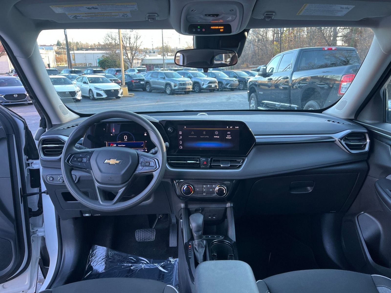 Thumbnail: 2025 Chevrolet TrailBlazer - 27