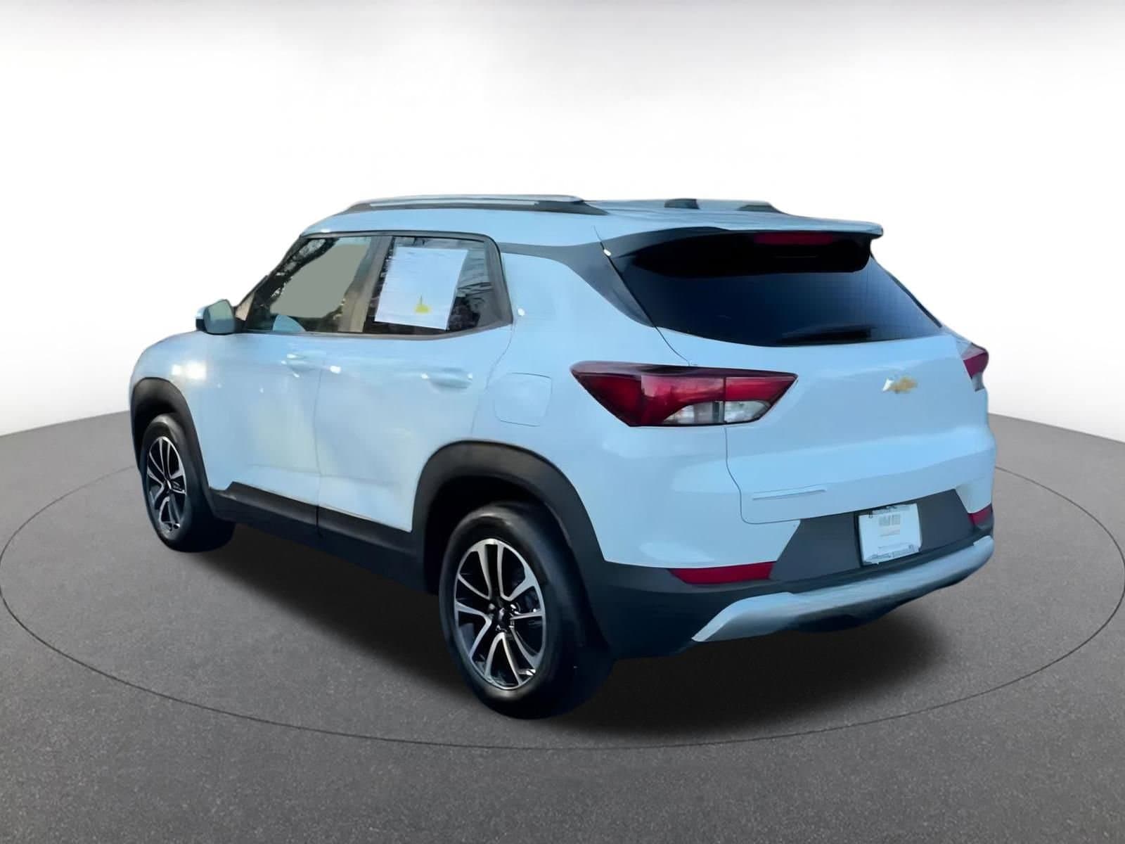 Thumbnail: 2025 Chevrolet TrailBlazer - 9