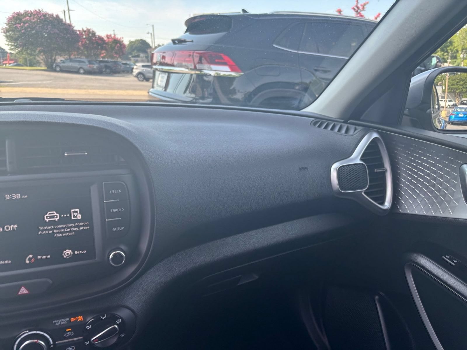 Thumbnail: 2025 Kia Soul - 30