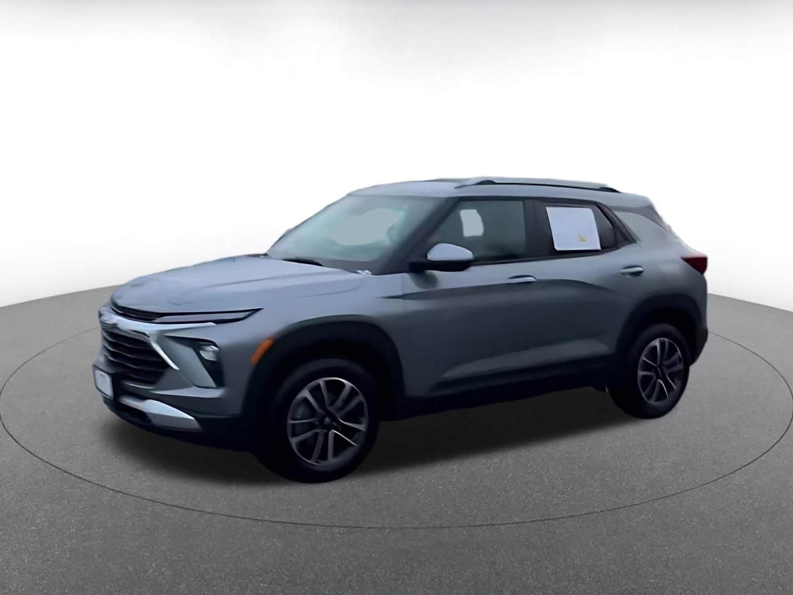 Thumbnail: 2025 Chevrolet TrailBlazer - 8