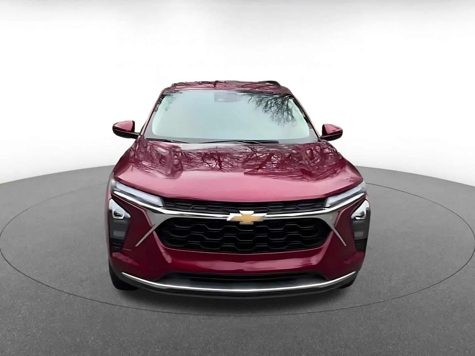 Thumbnail: 2025 Chevrolet Trax - 7