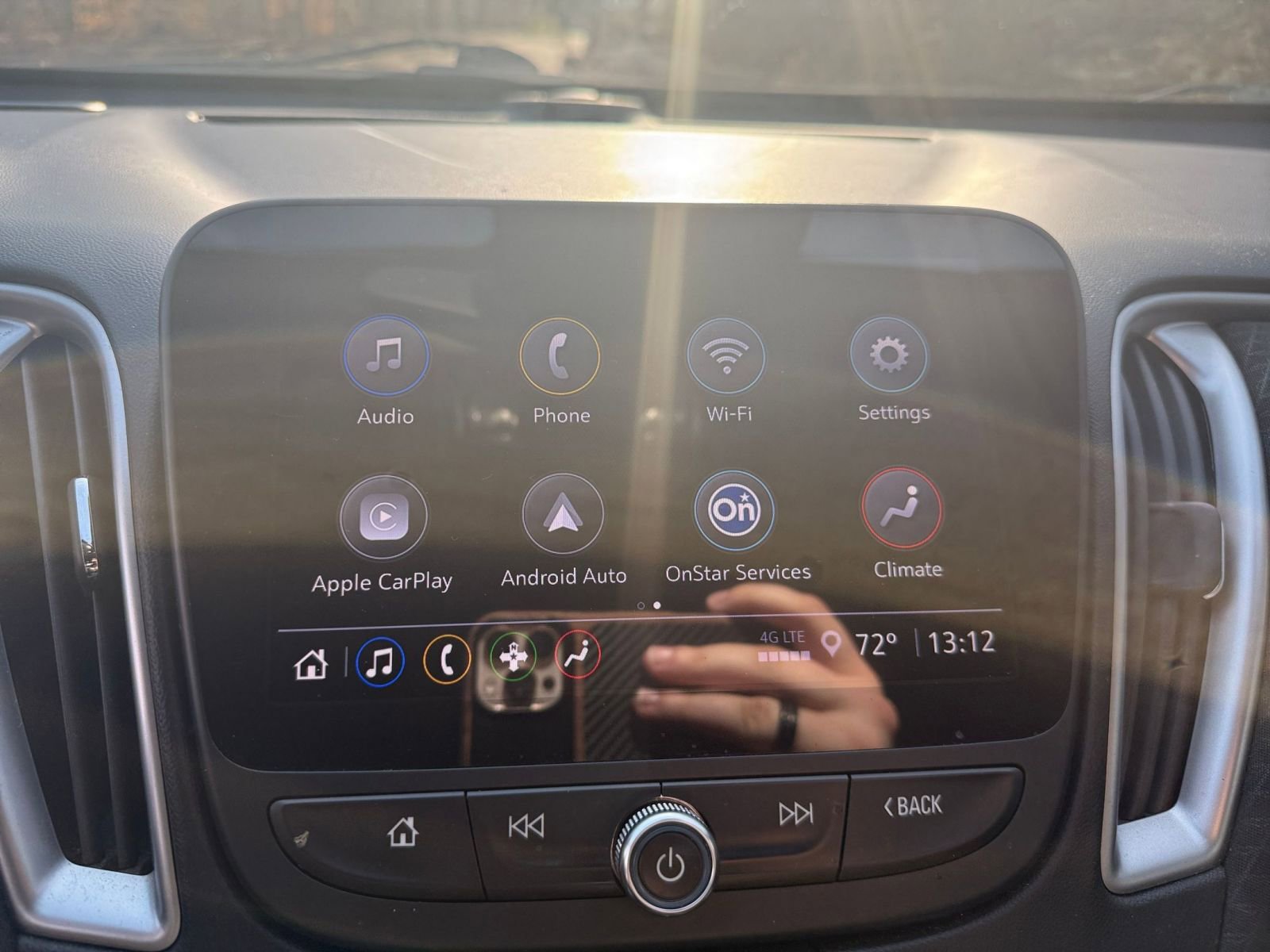 Thumbnail: 2024 Chevrolet Malibu - 21