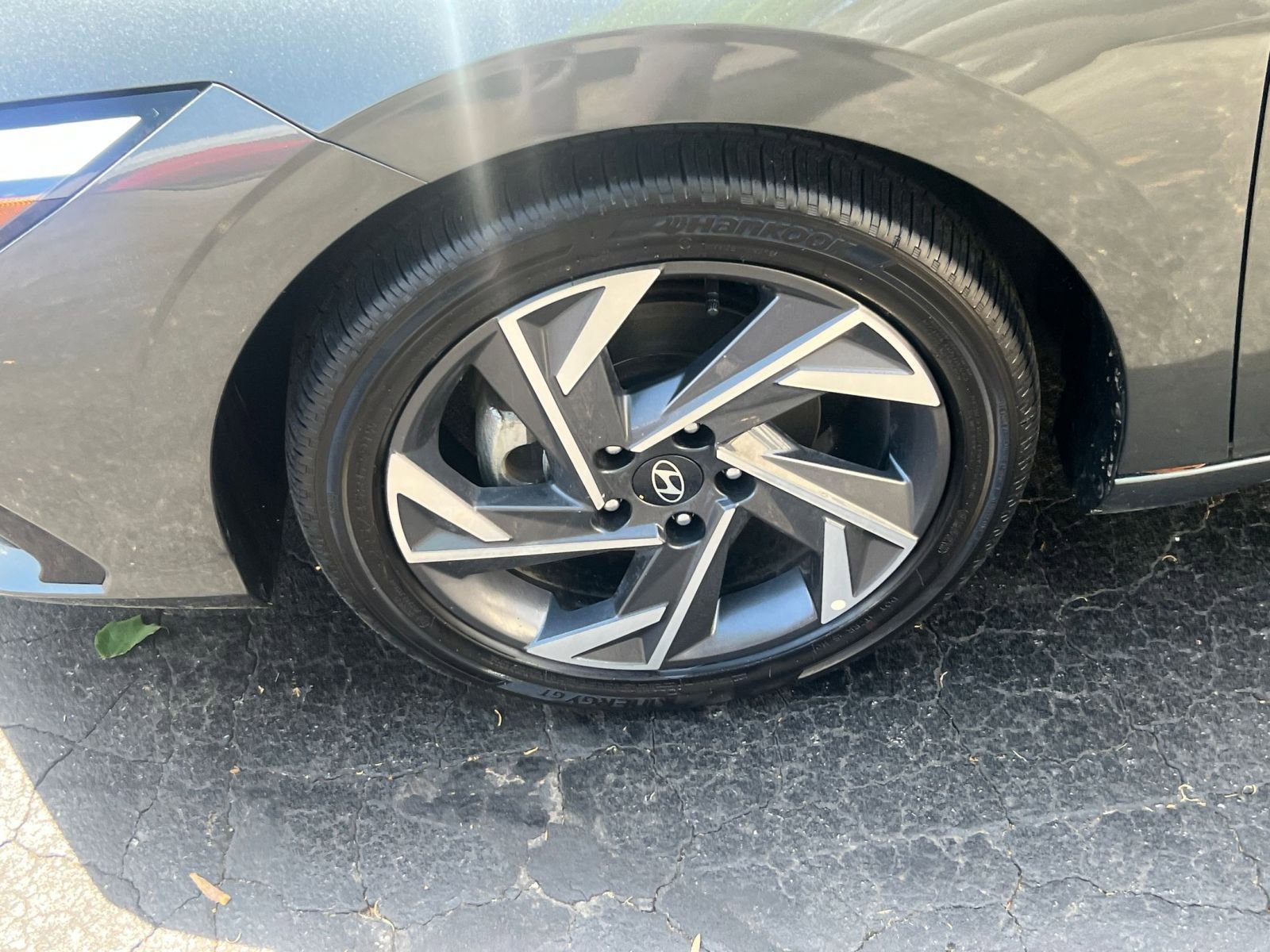 Thumbnail: 2025 Hyundai Elantra - 25