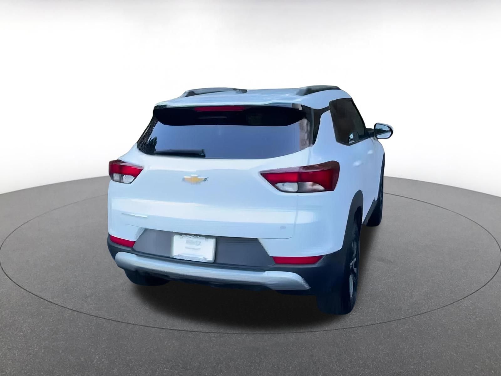 Thumbnail: 2025 Chevrolet TrailBlazer - 15