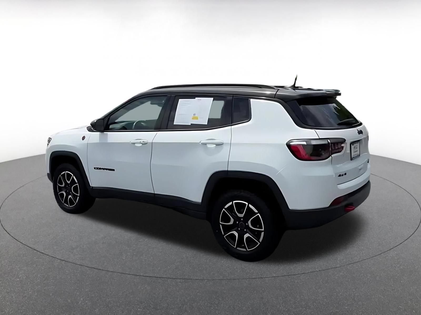 Thumbnail: 2025 Jeep Compass - 7