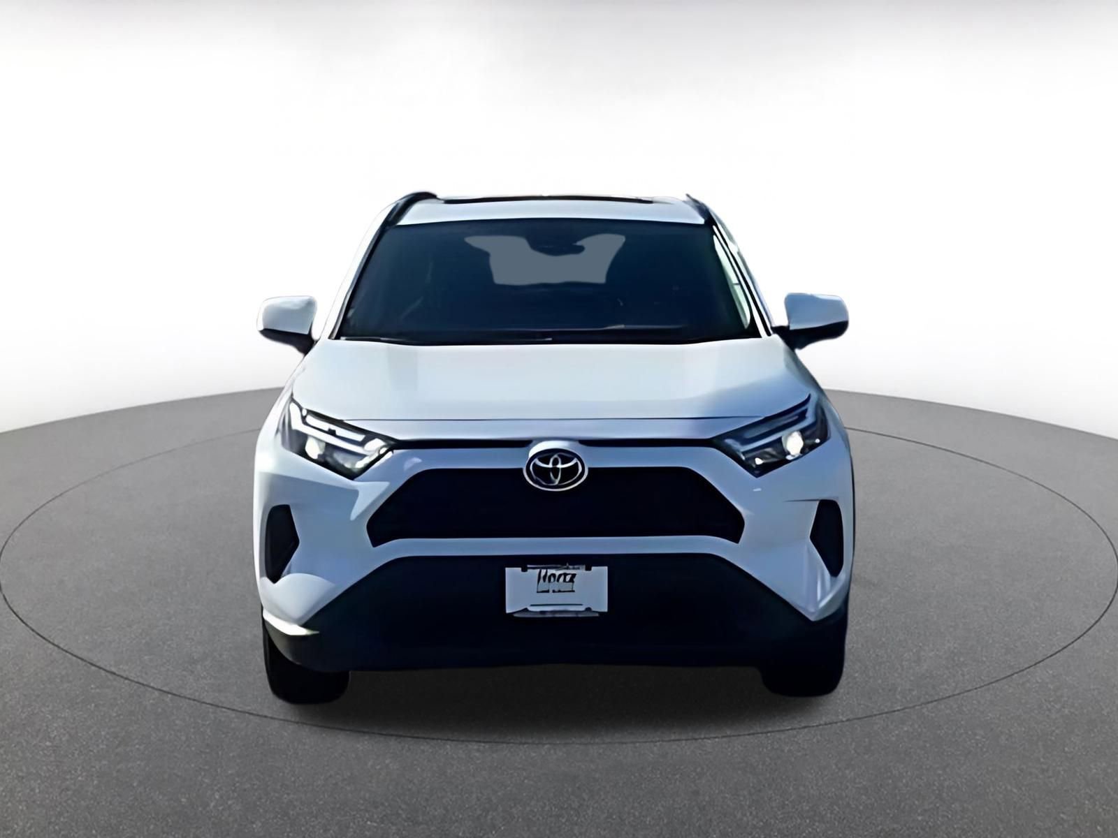 Thumbnail: 2025 Toyota RAV4 - 4