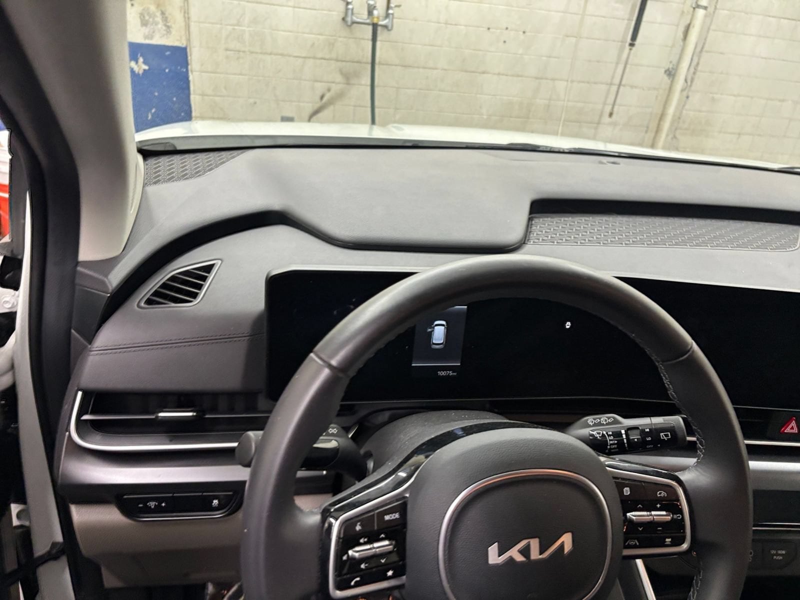 Thumbnail: 2026 Kia Carnival - 34