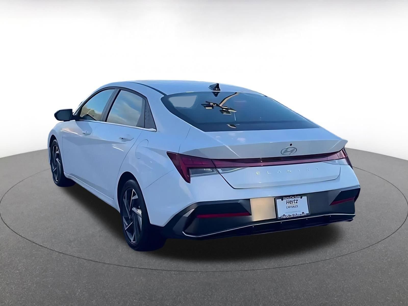 Thumbnail: 2025 Hyundai Elantra - 11