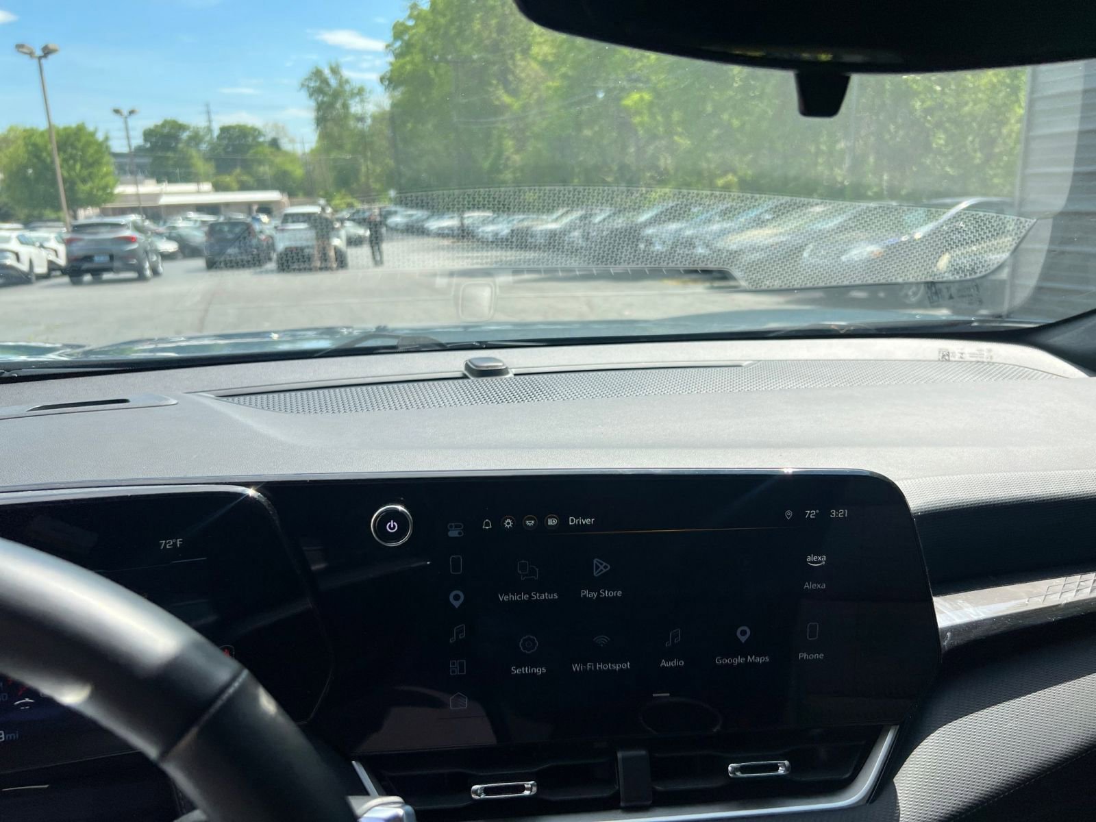 Thumbnail: 2025 Chevrolet Equinox - 17