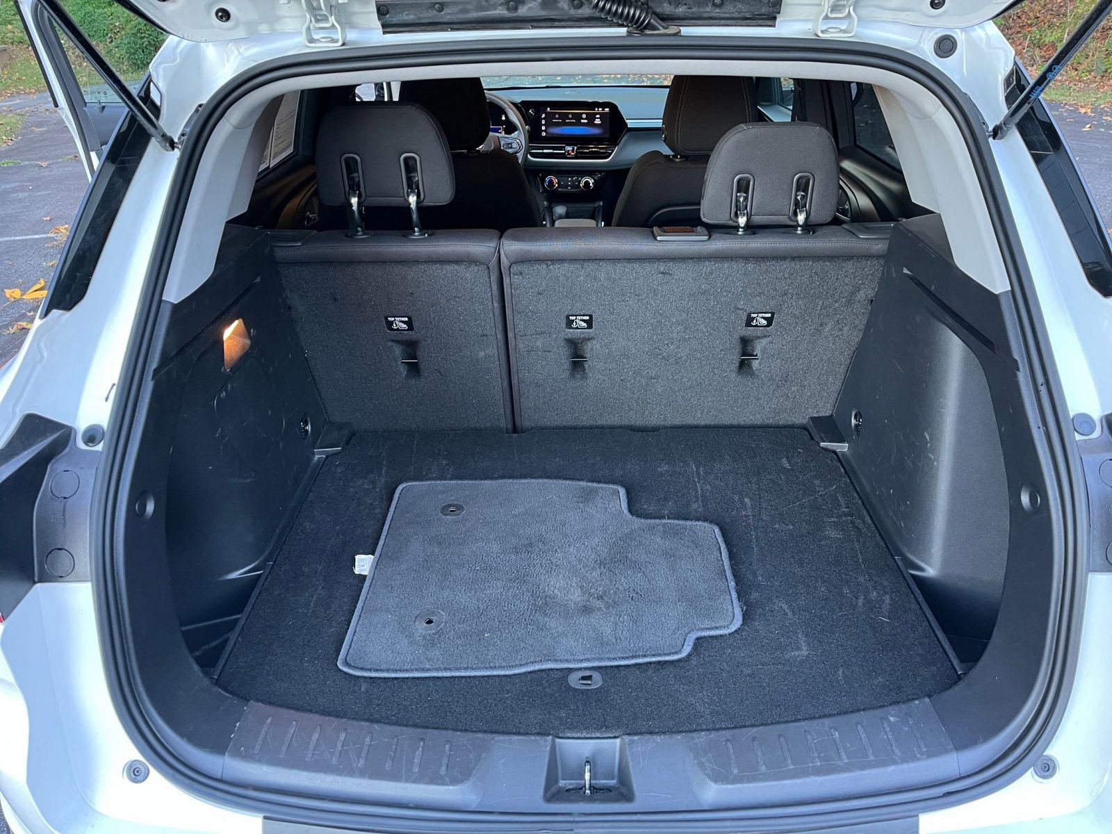 Thumbnail: 2025 Chevrolet TrailBlazer - 27