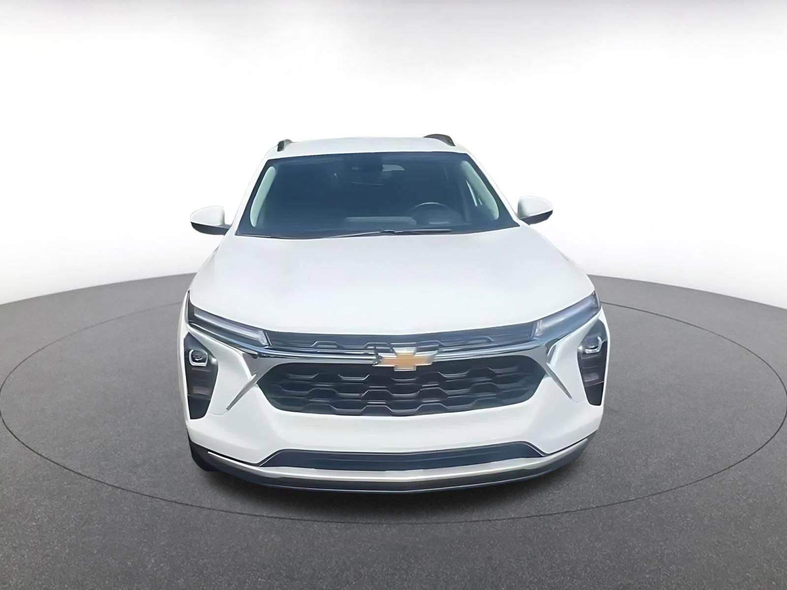 Thumbnail: 2025 Chevrolet Trax - 4