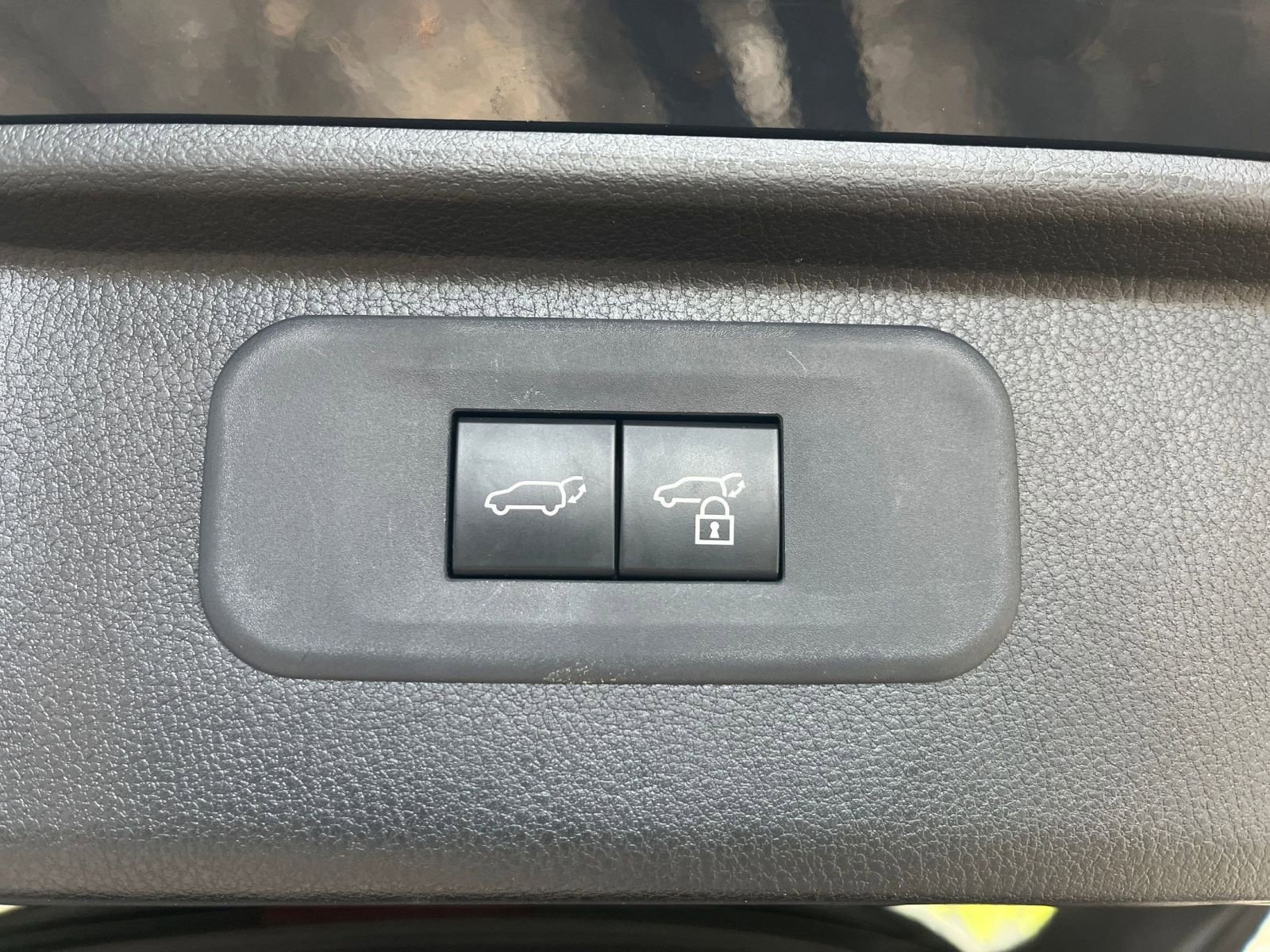 Thumbnail: 2025 Toyota Grand Highlander - 21