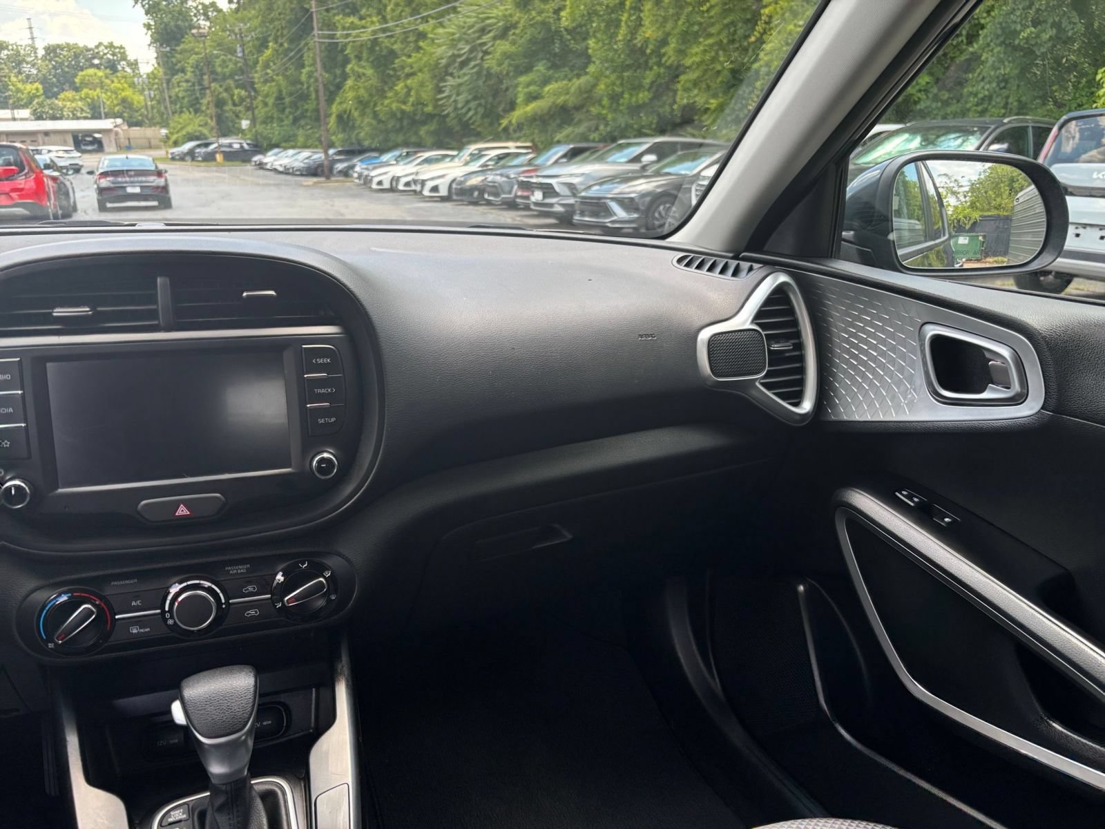 Thumbnail: 2025 Kia Soul - 30