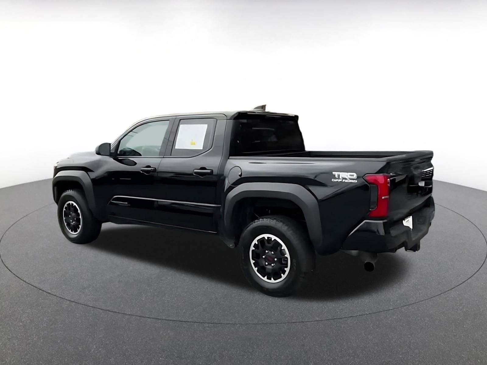 Thumbnail: 2025 Toyota Tacoma - 9