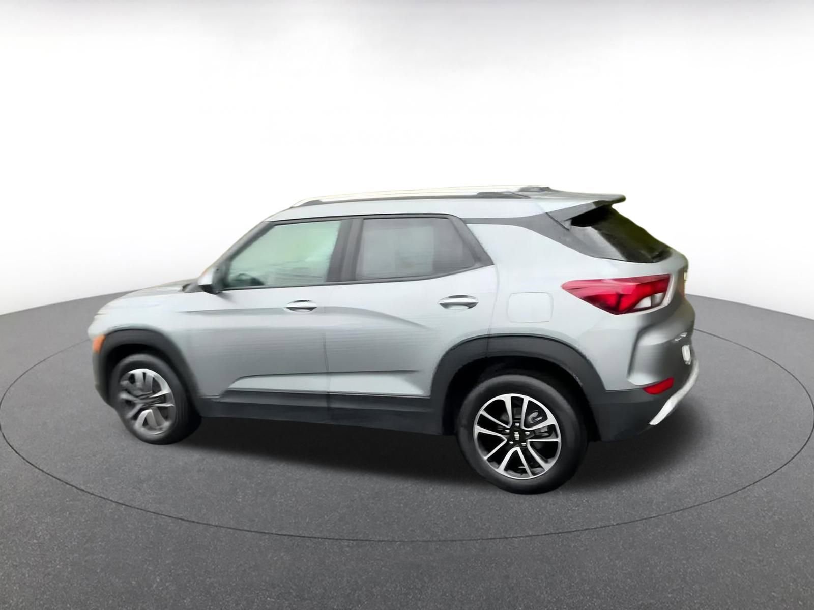 Thumbnail: 2025 Chevrolet TrailBlazer - 10